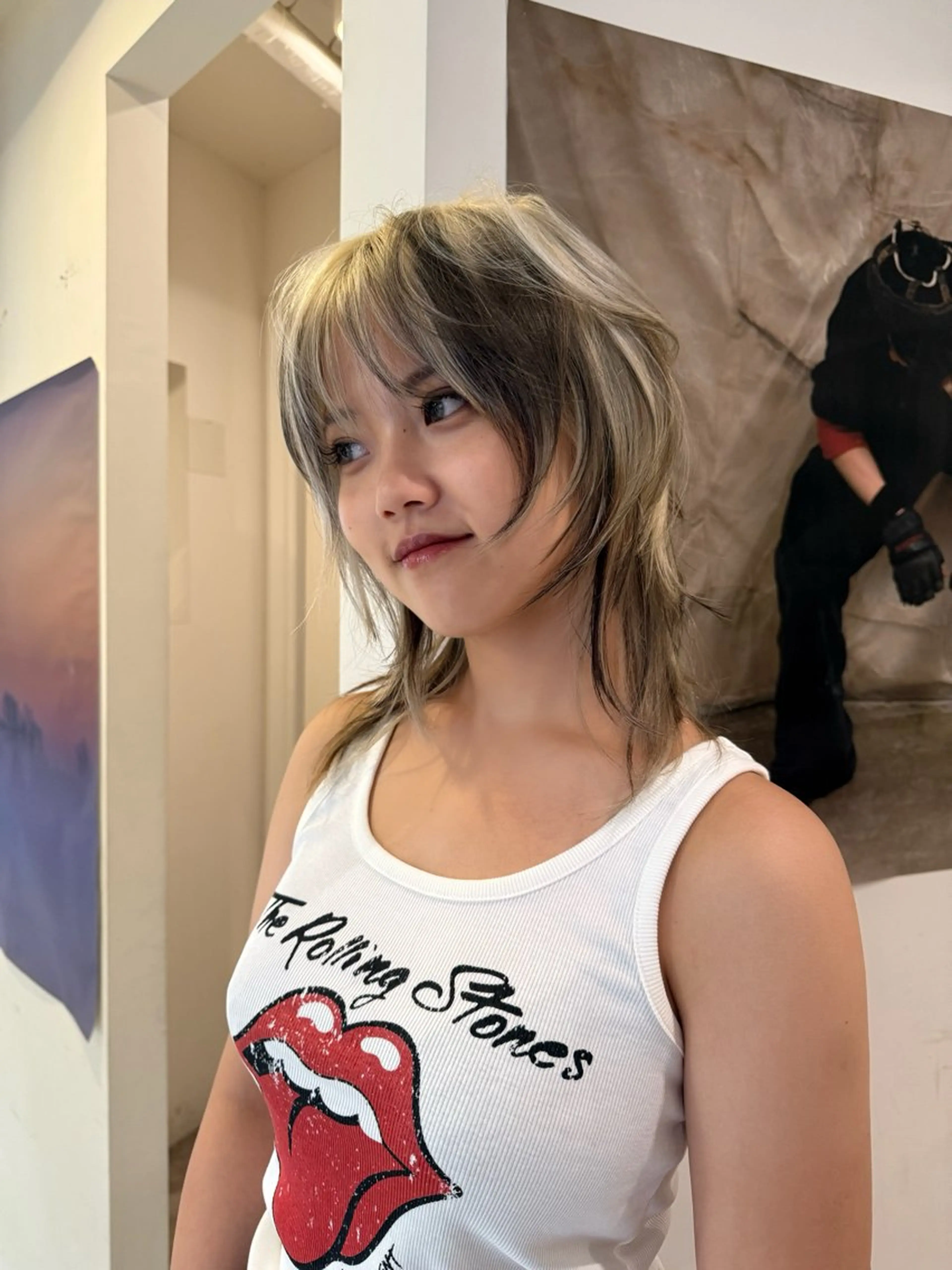 ロング 韓国レイヤーカット/ ハイトーン/マアヤのヘアスタイル