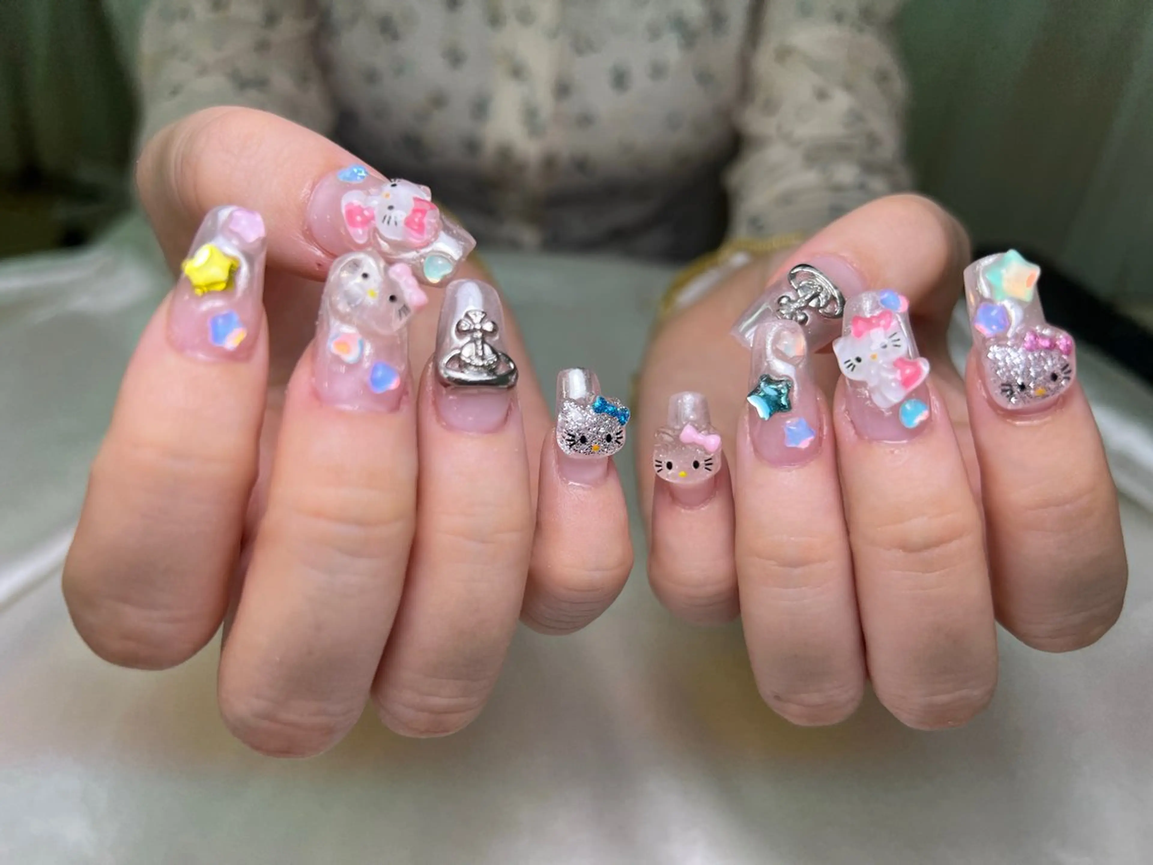 ネイル ハンドネイル lucky nail 歌舞伎町のネイルデザイン