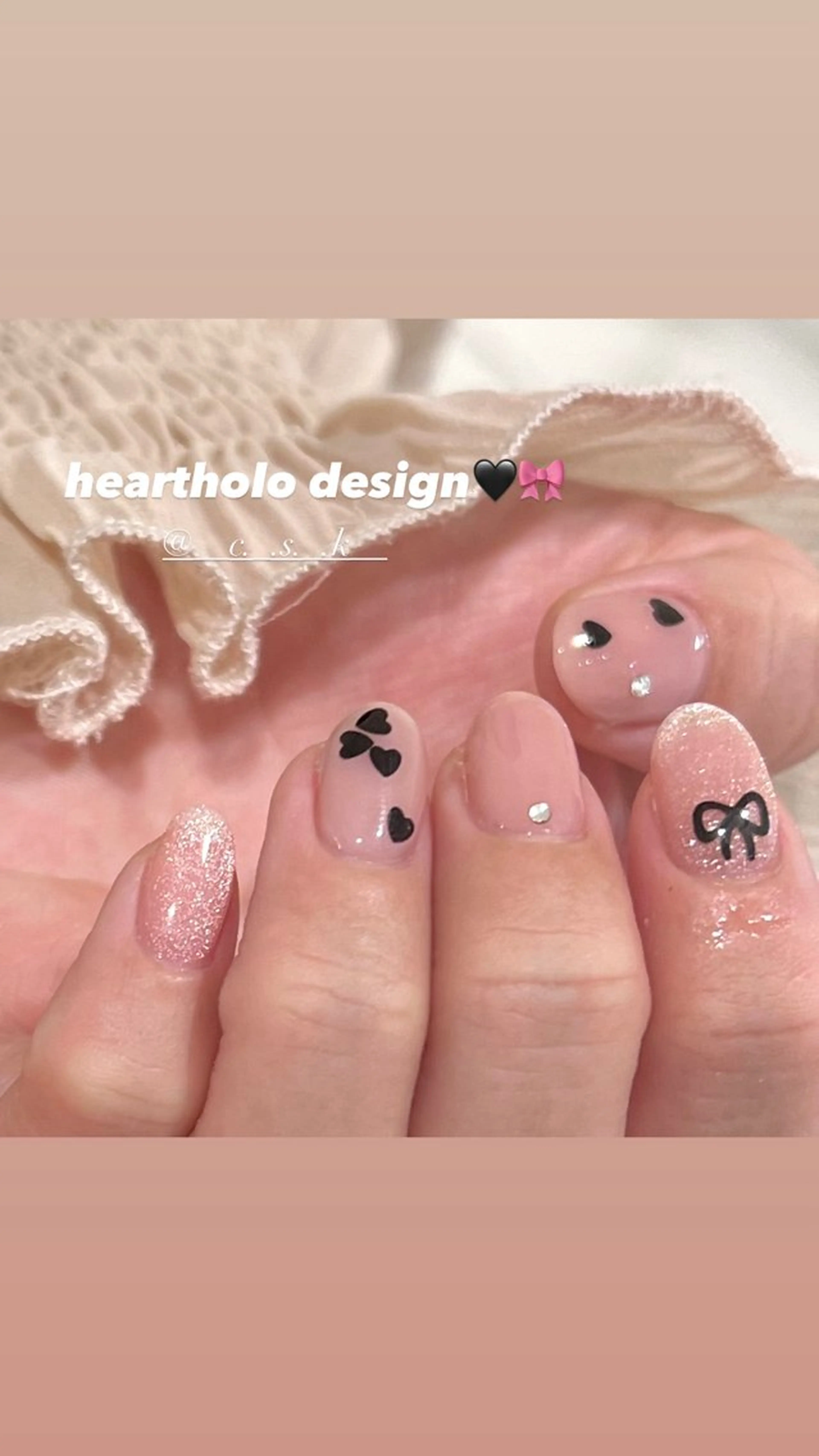 ネイル リボン ハンドネイル 🎀チーク/ちゅるん 🫧chisa🎀のネイルデザイン