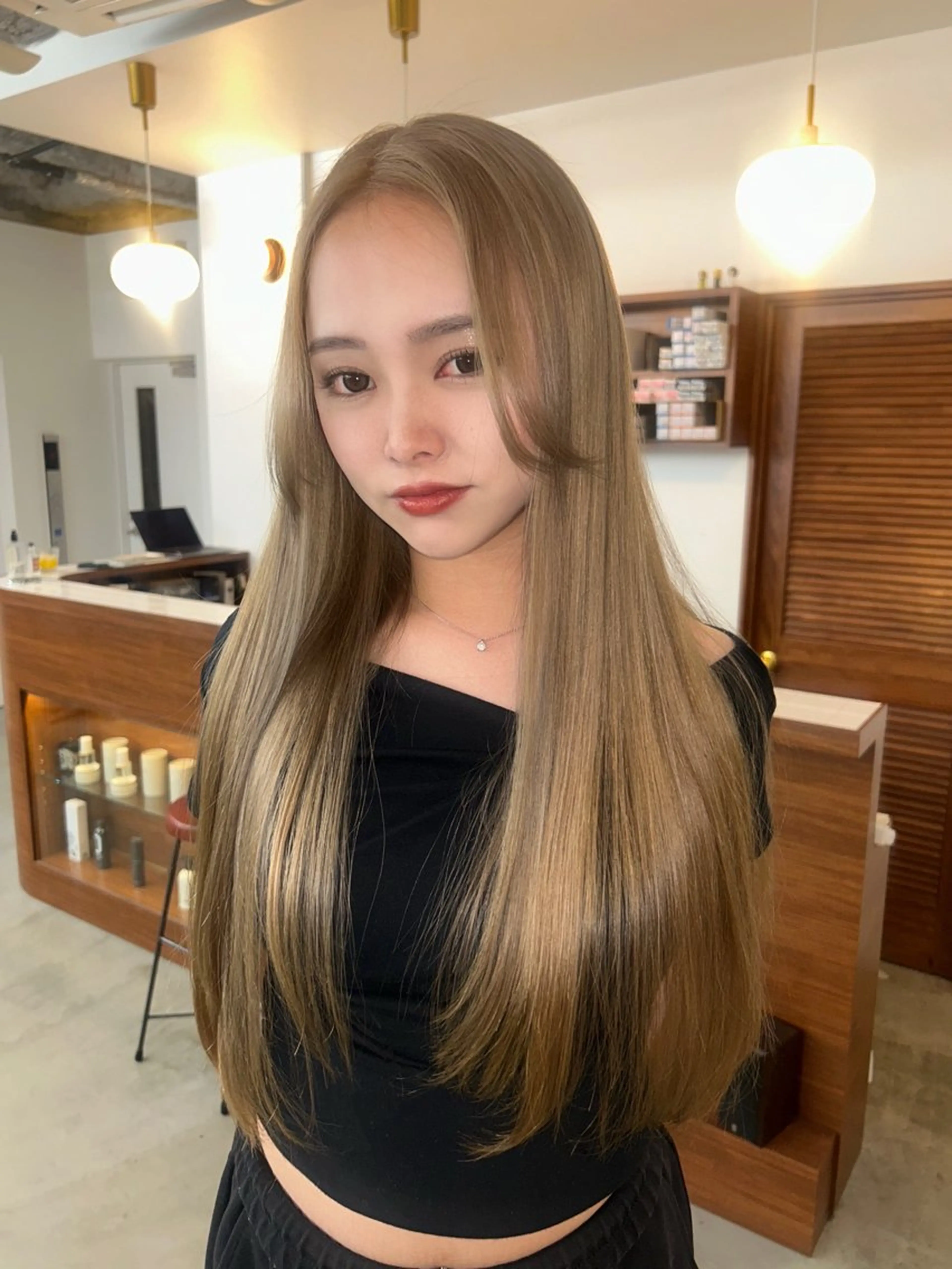 ロング カラー ベージュカラー オリーブベージュ ヘアカラー 大阪梅田/ イマムラミヅキのヘアスタイル