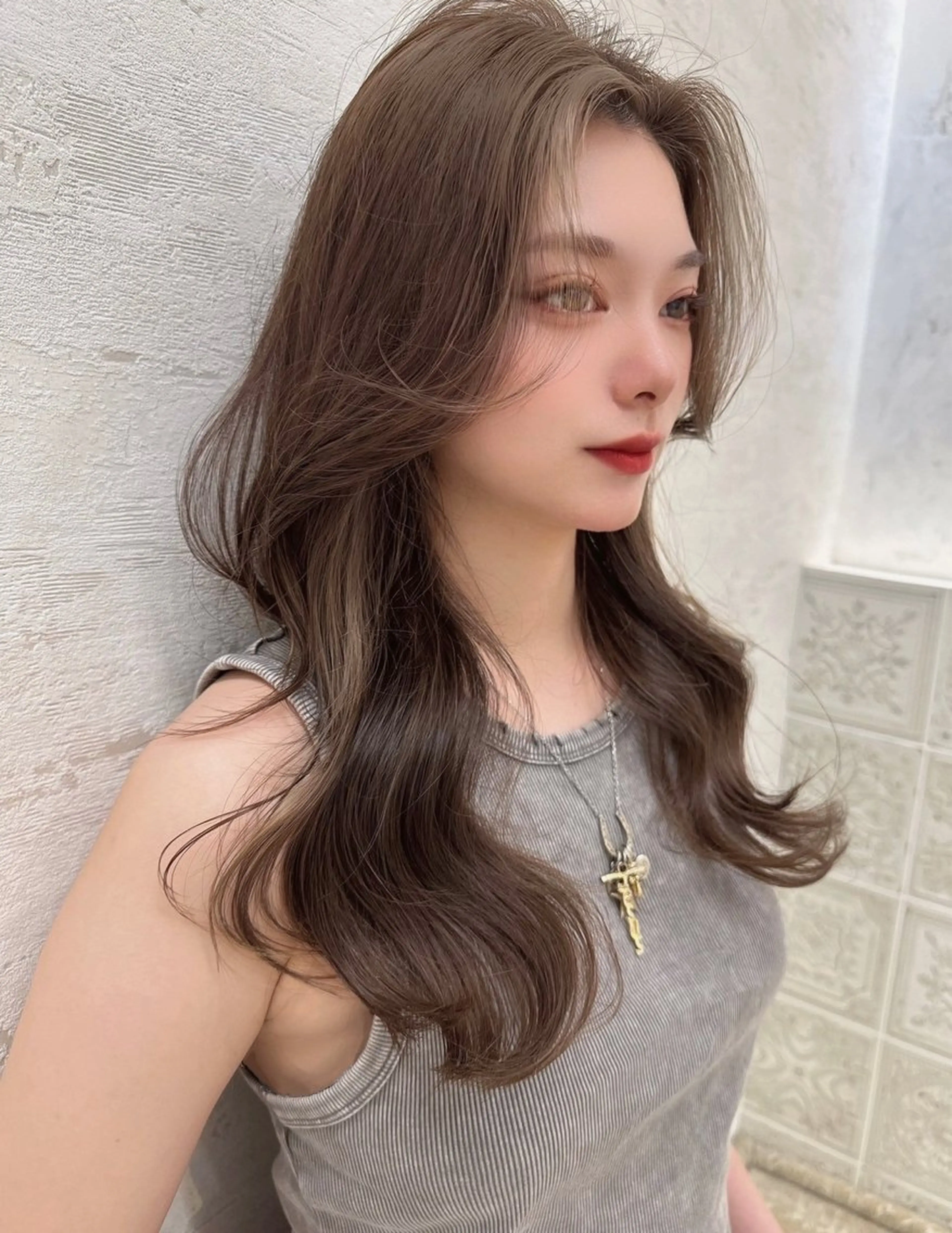 ロング レイヤーカット 🌷透明感カラー🌷 内田零菜のヘアスタイル