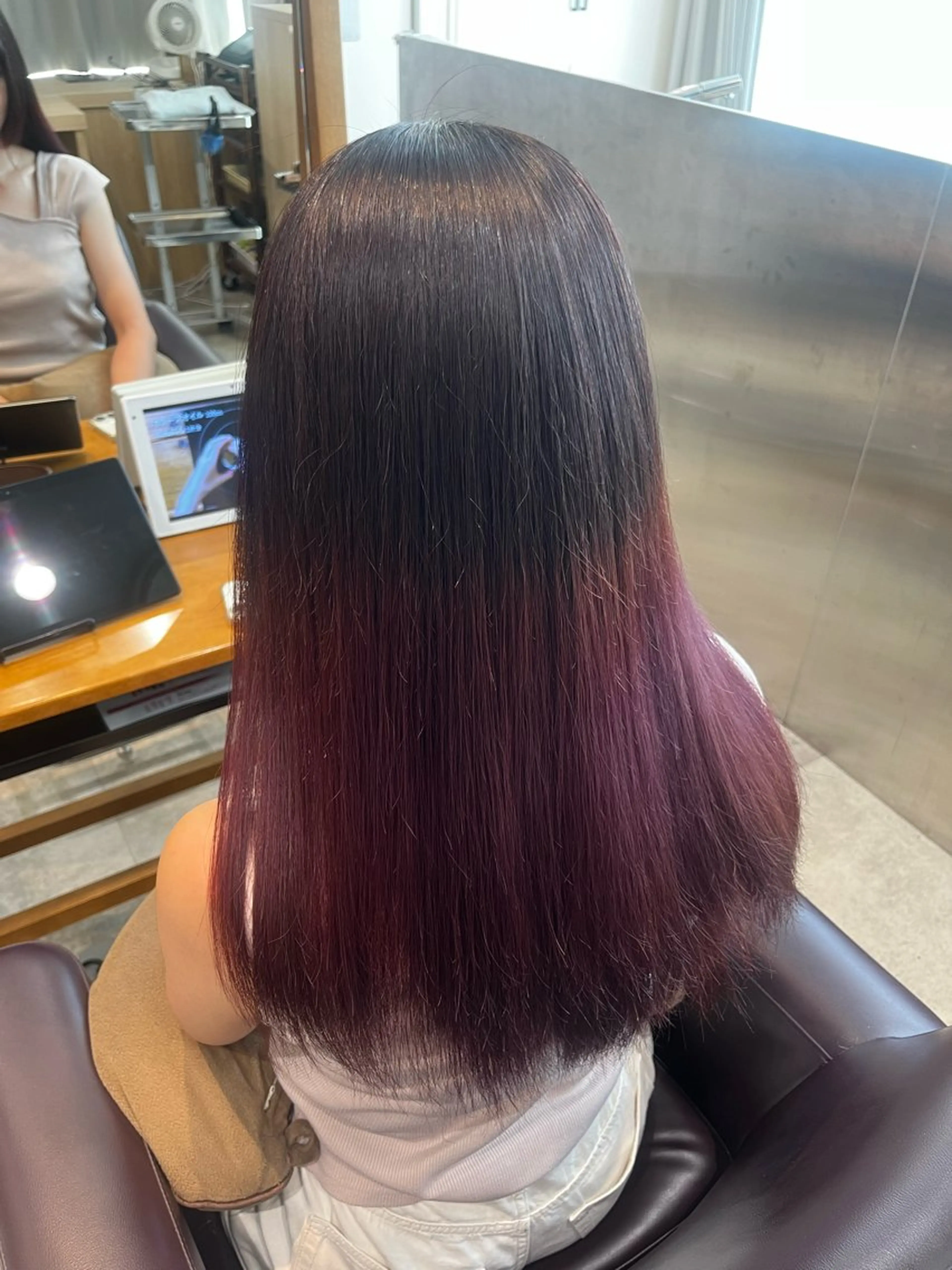 カラー ハイトーン/暖色/ ブリーチ/せいかのヘアスタイル