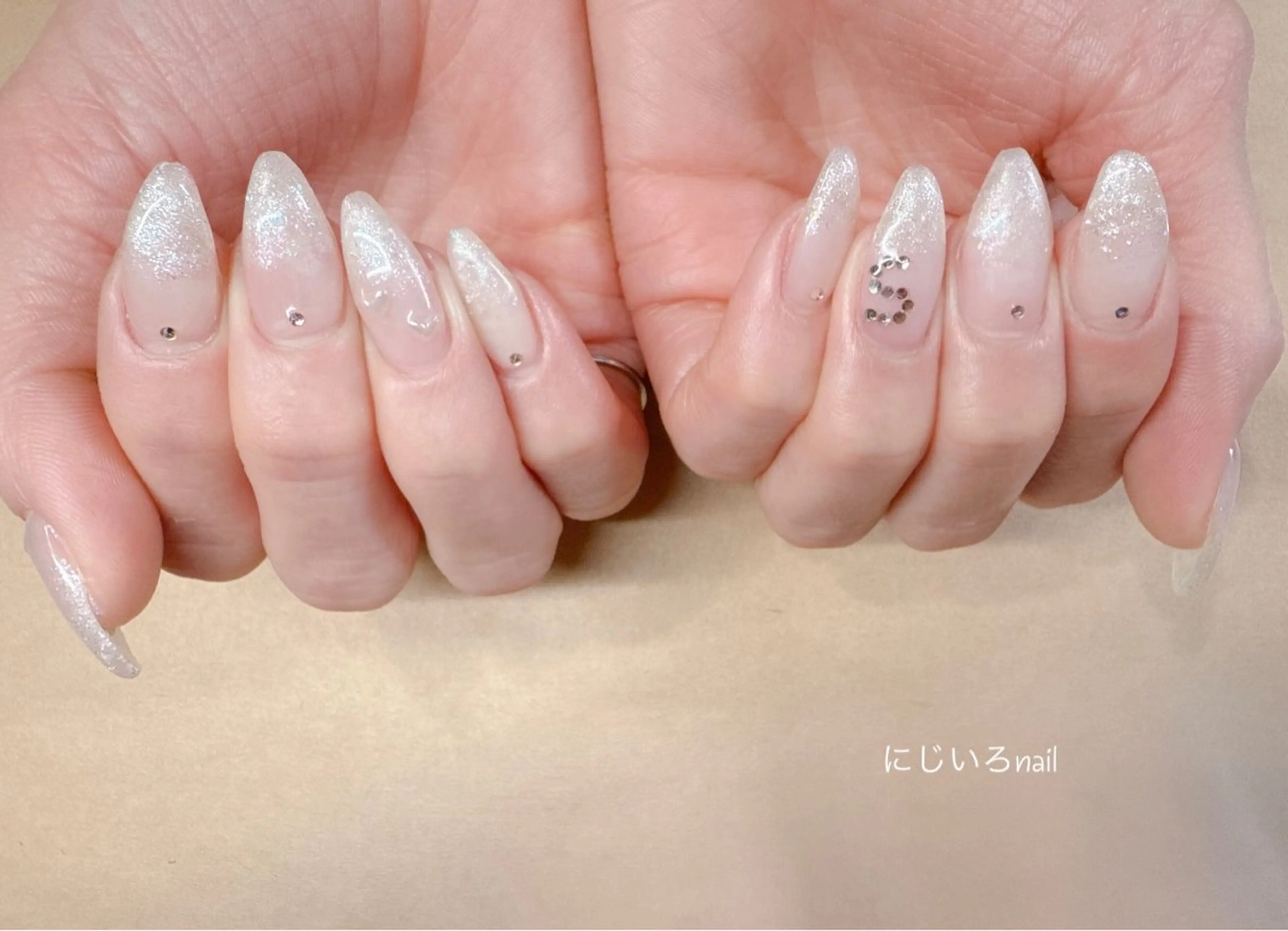 ネイル にじいろ nailのネイルデザイン