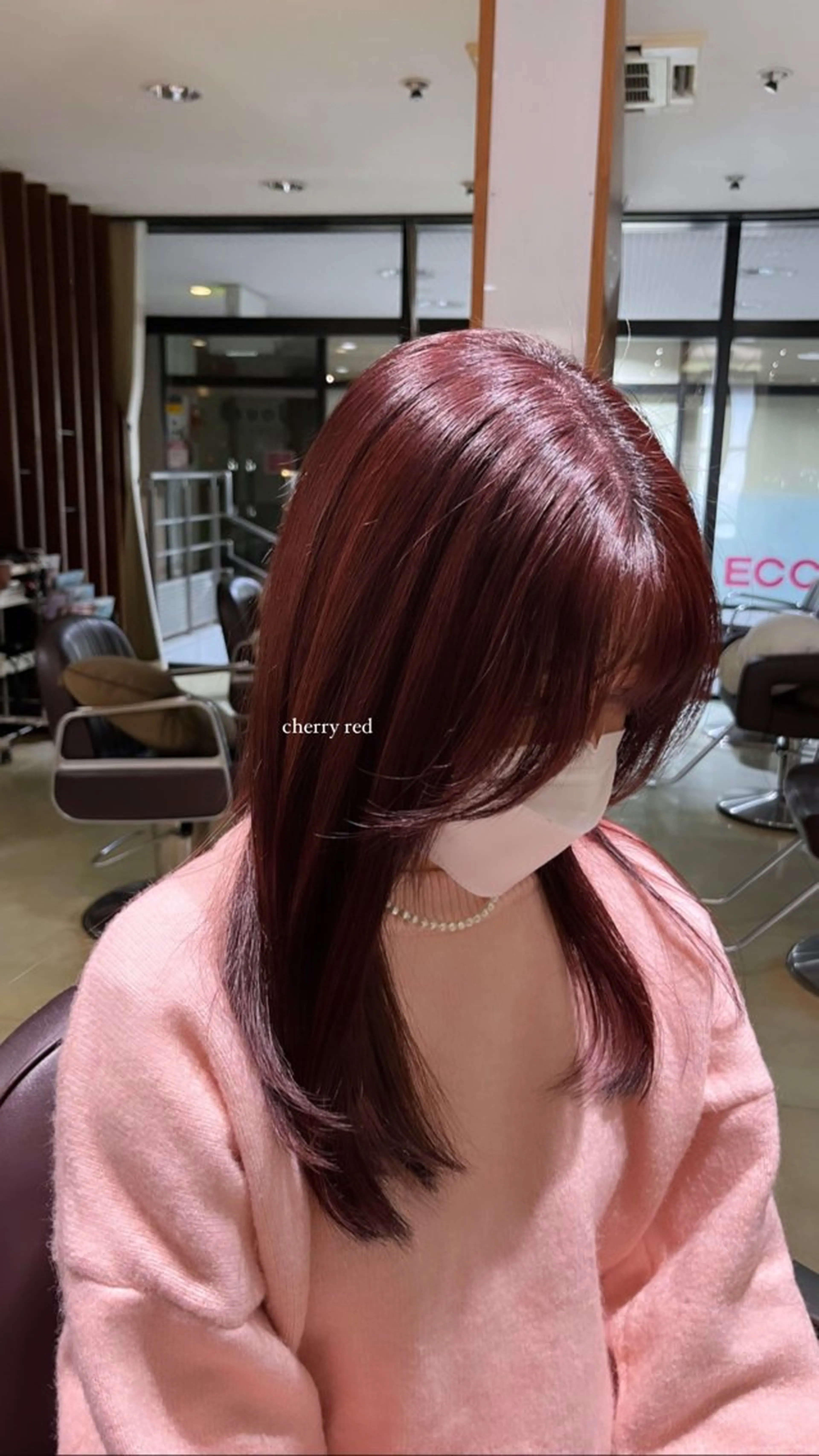 セミロング カラー 大野 桃果のヘアスタイル