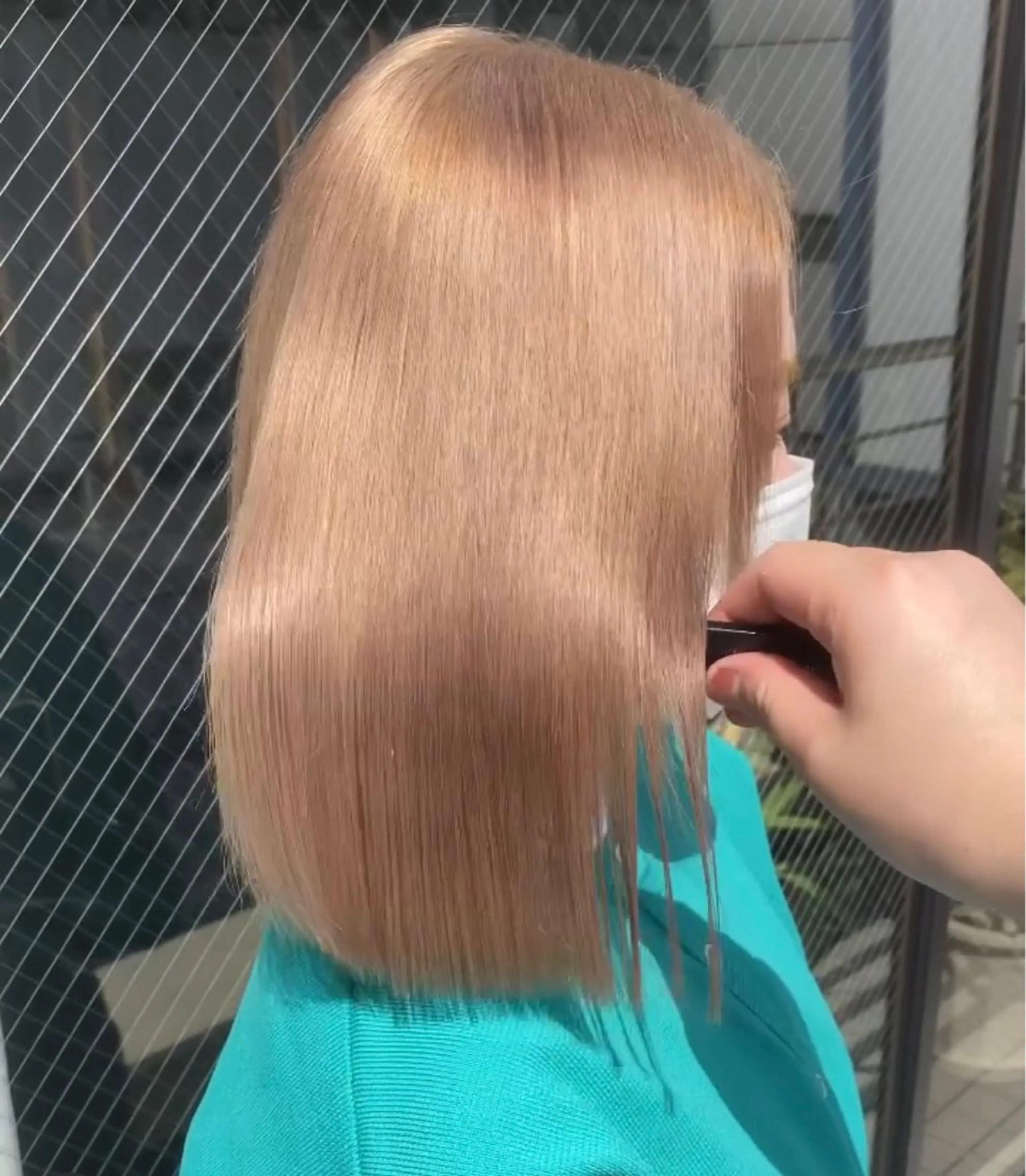 ミディアム カラー ヘアアレンジ ベージュカラー ブリーチ ブロンド ブロンドベージュ ダブルカラー maoブリーチ無し 似合わせカラーのヘアスタイル