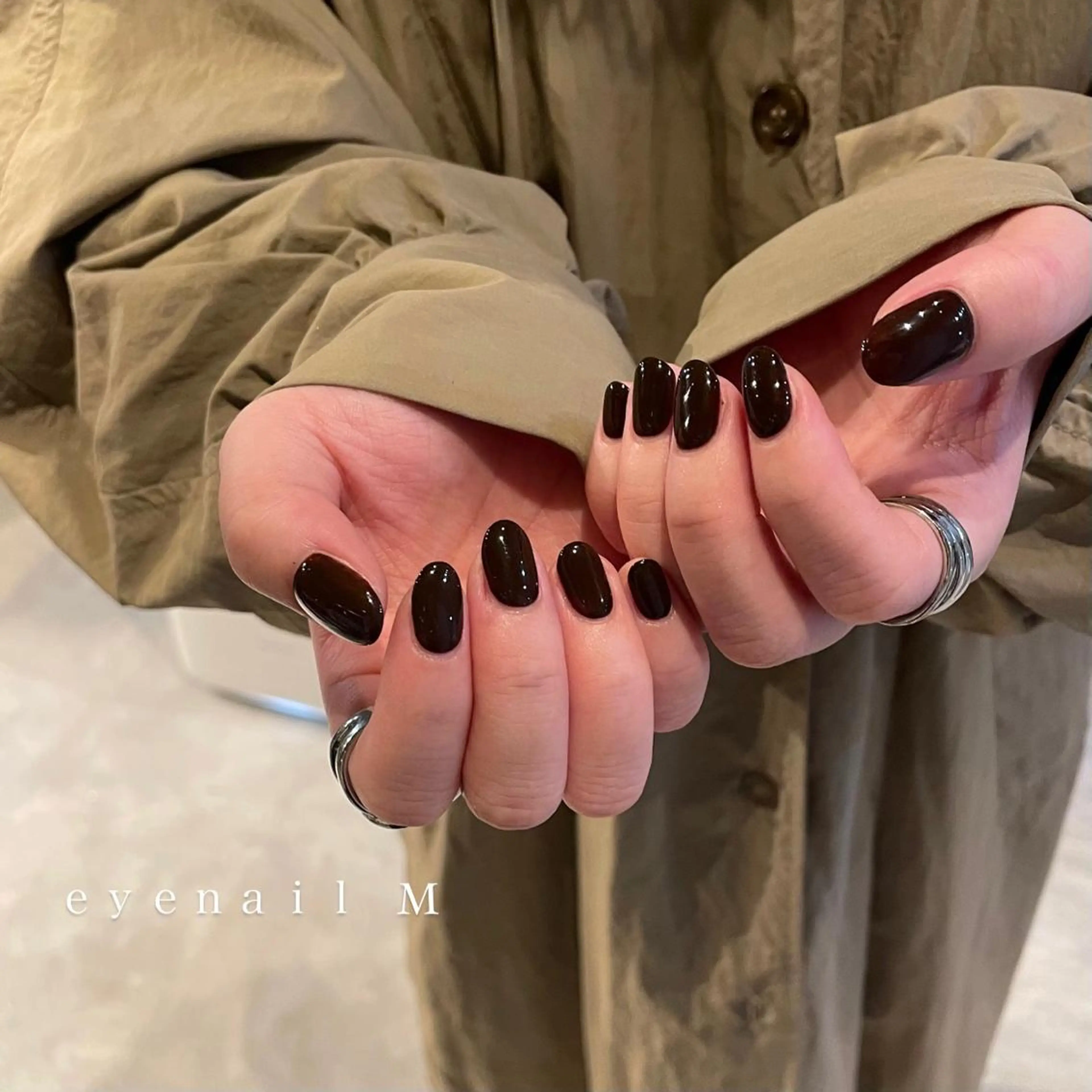 ネイル SHIORI 🤍のネイルデザイン