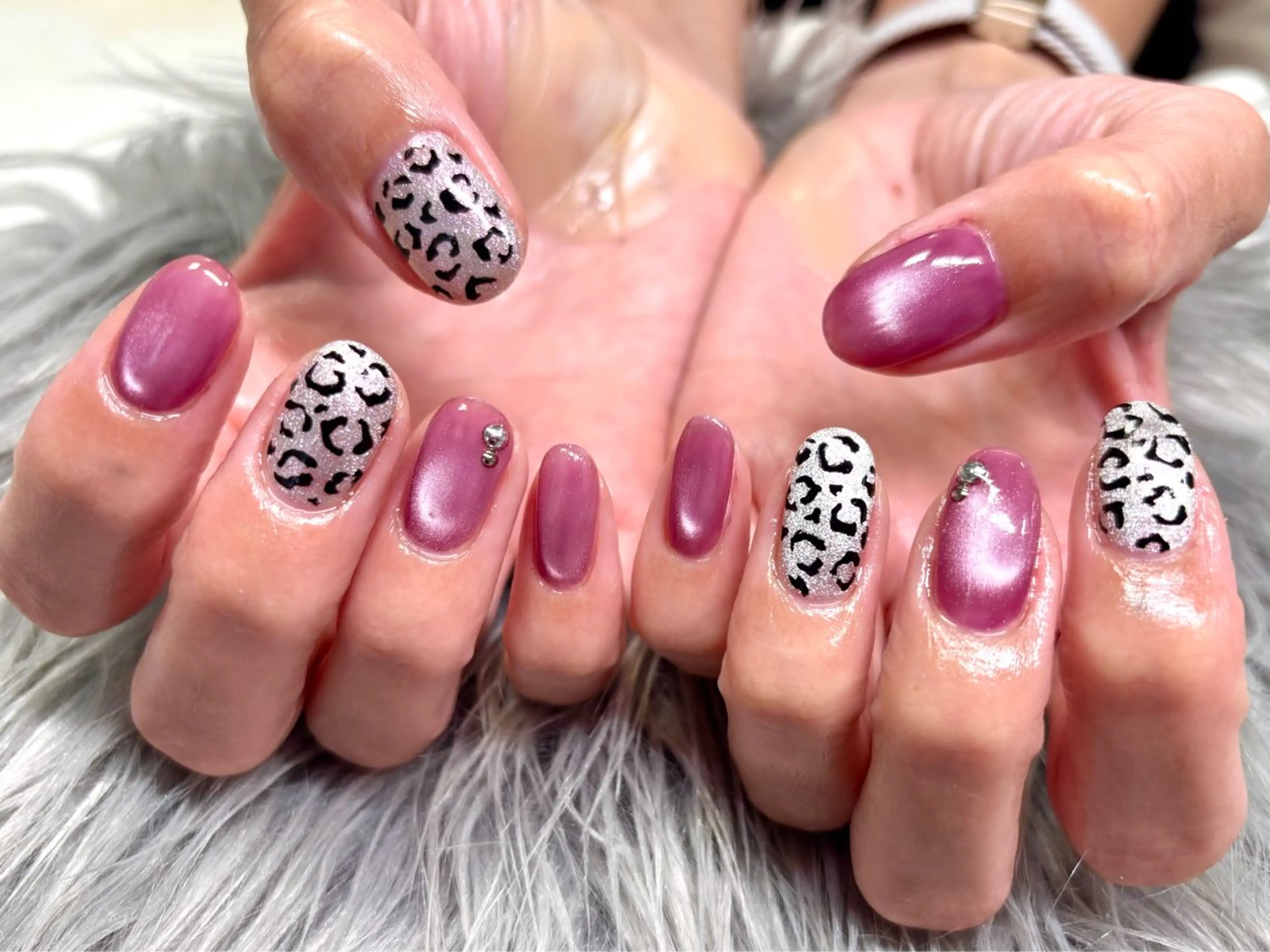 ネイル 吉村 美咲のネイルデザイン