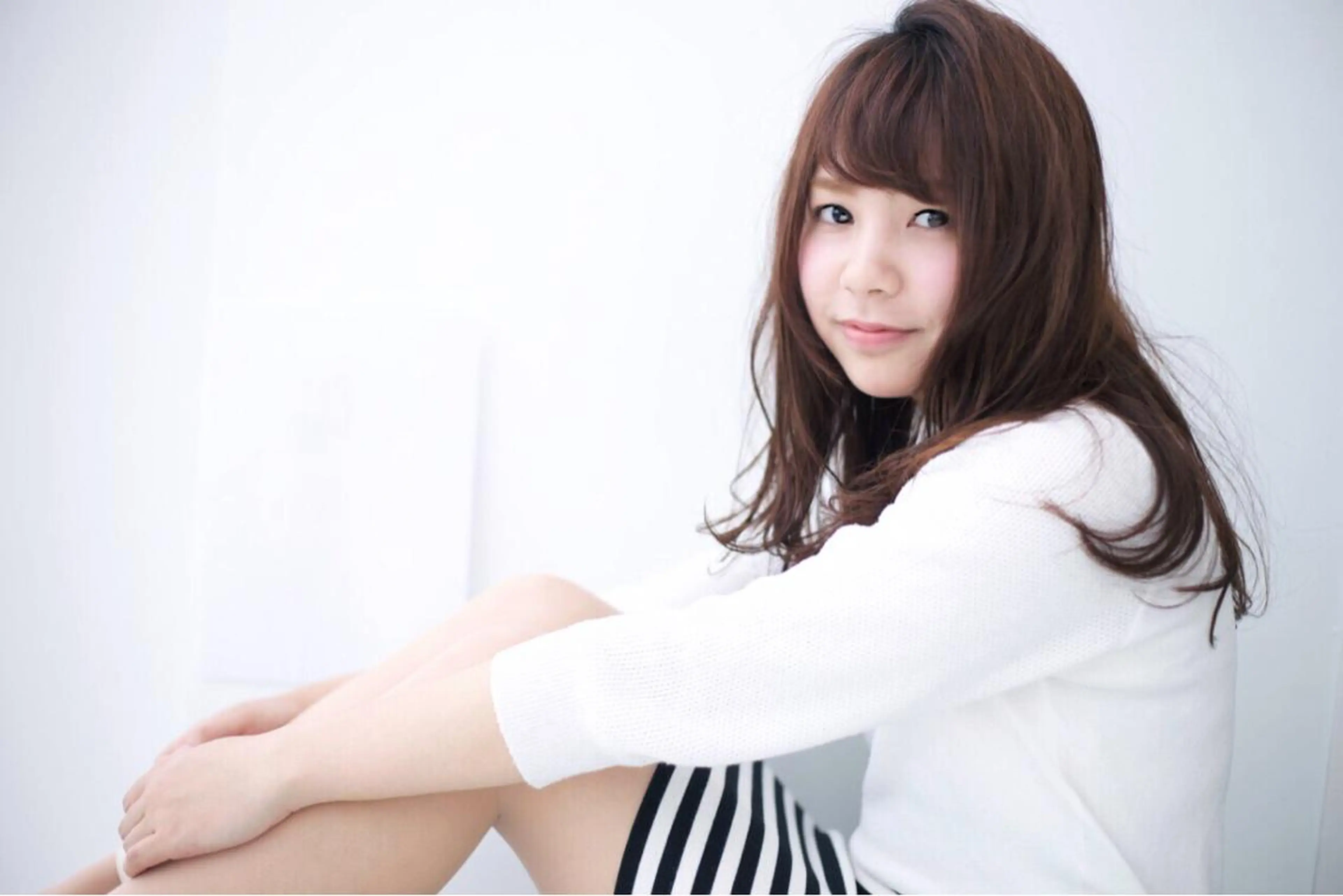 ミディアム セミロング Re:ta Hair 飯田淳平のヘアスタイル