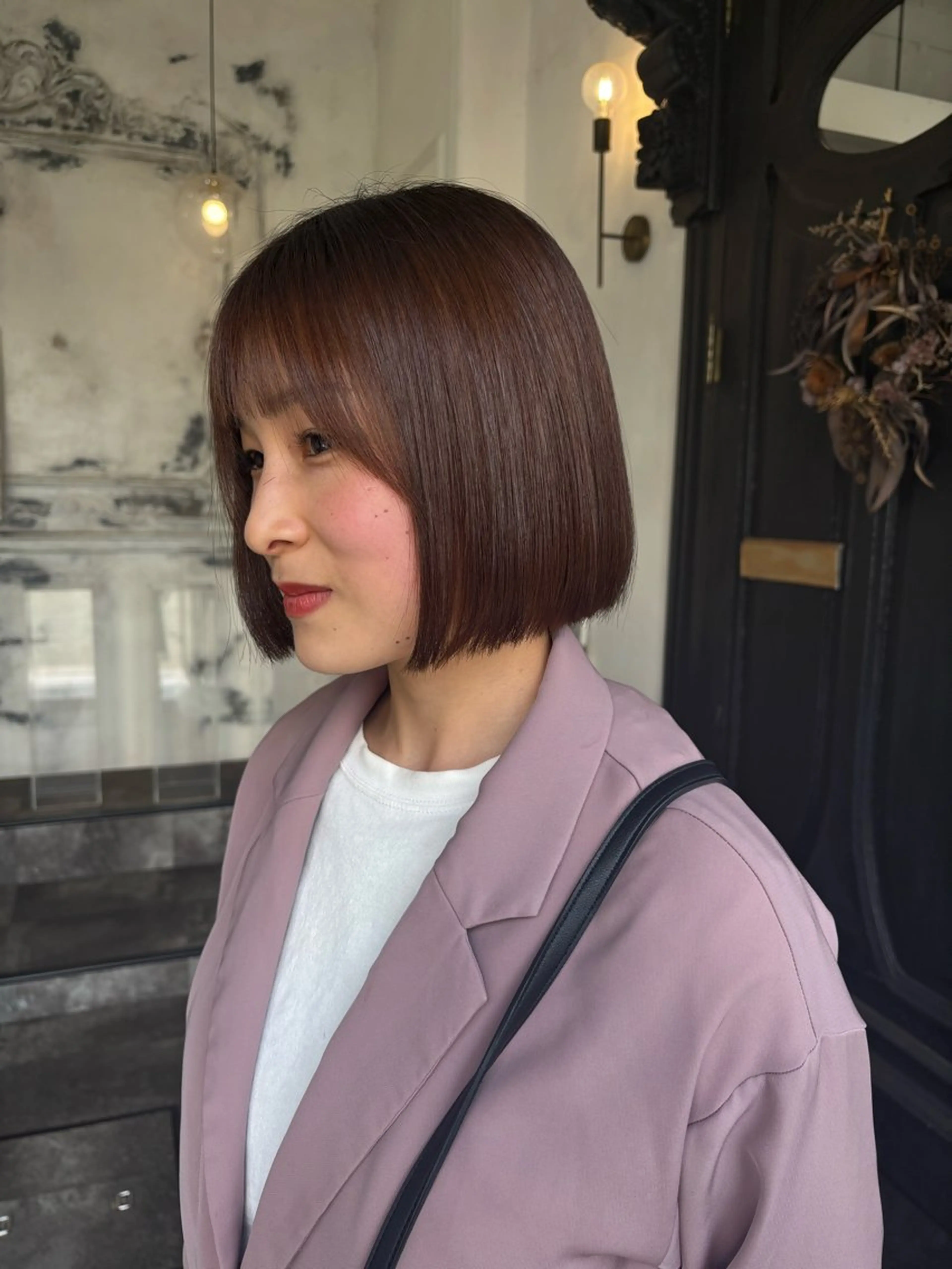 ショート ボブ カット comeghead 琴音のヘアスタイル