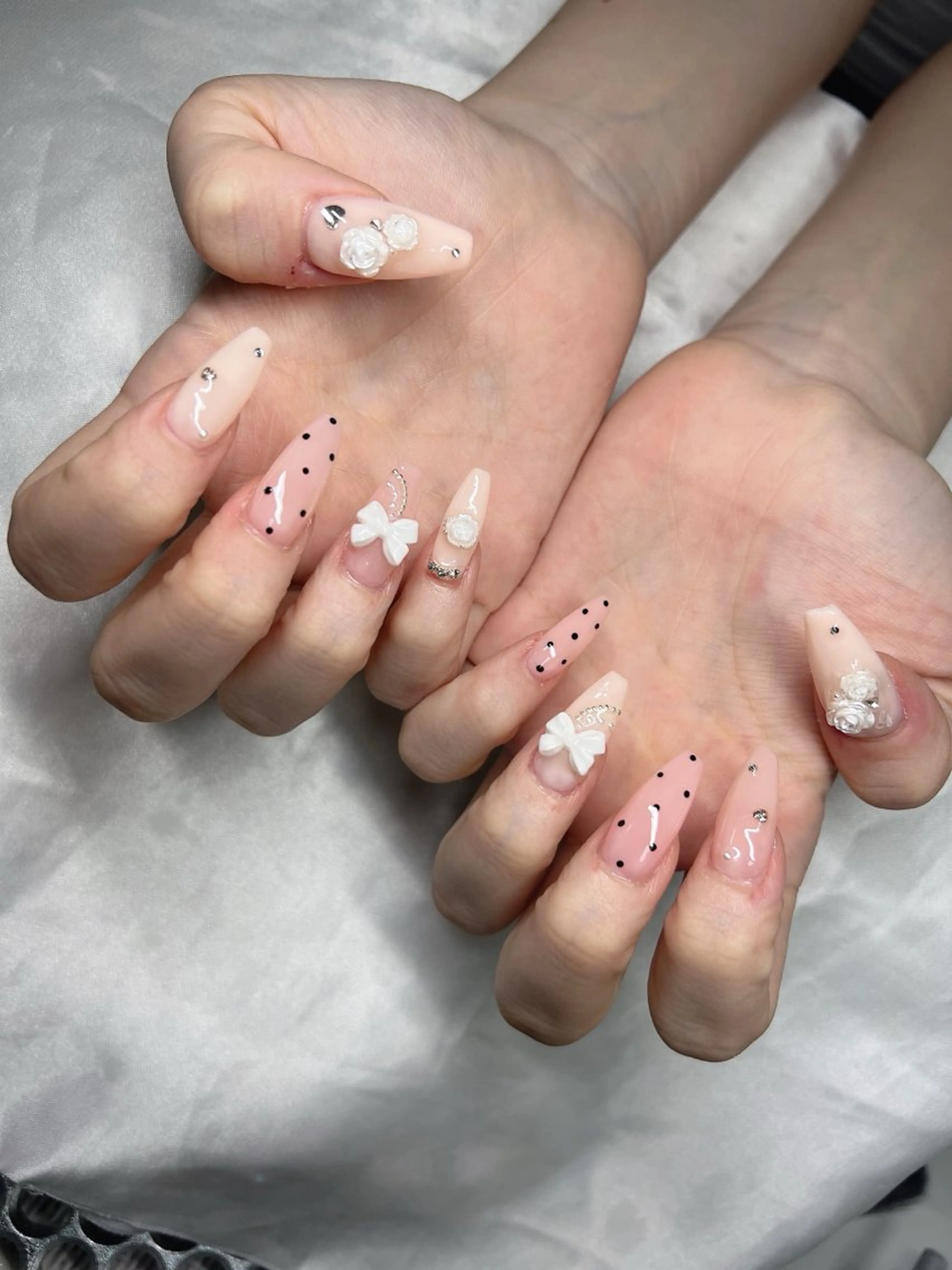 ネイル 長さ出し グラデーション キラキラネイル マグネットネイル ニュアンスネイル Lee Nails チップ長さだし専門店のネイルデザイン