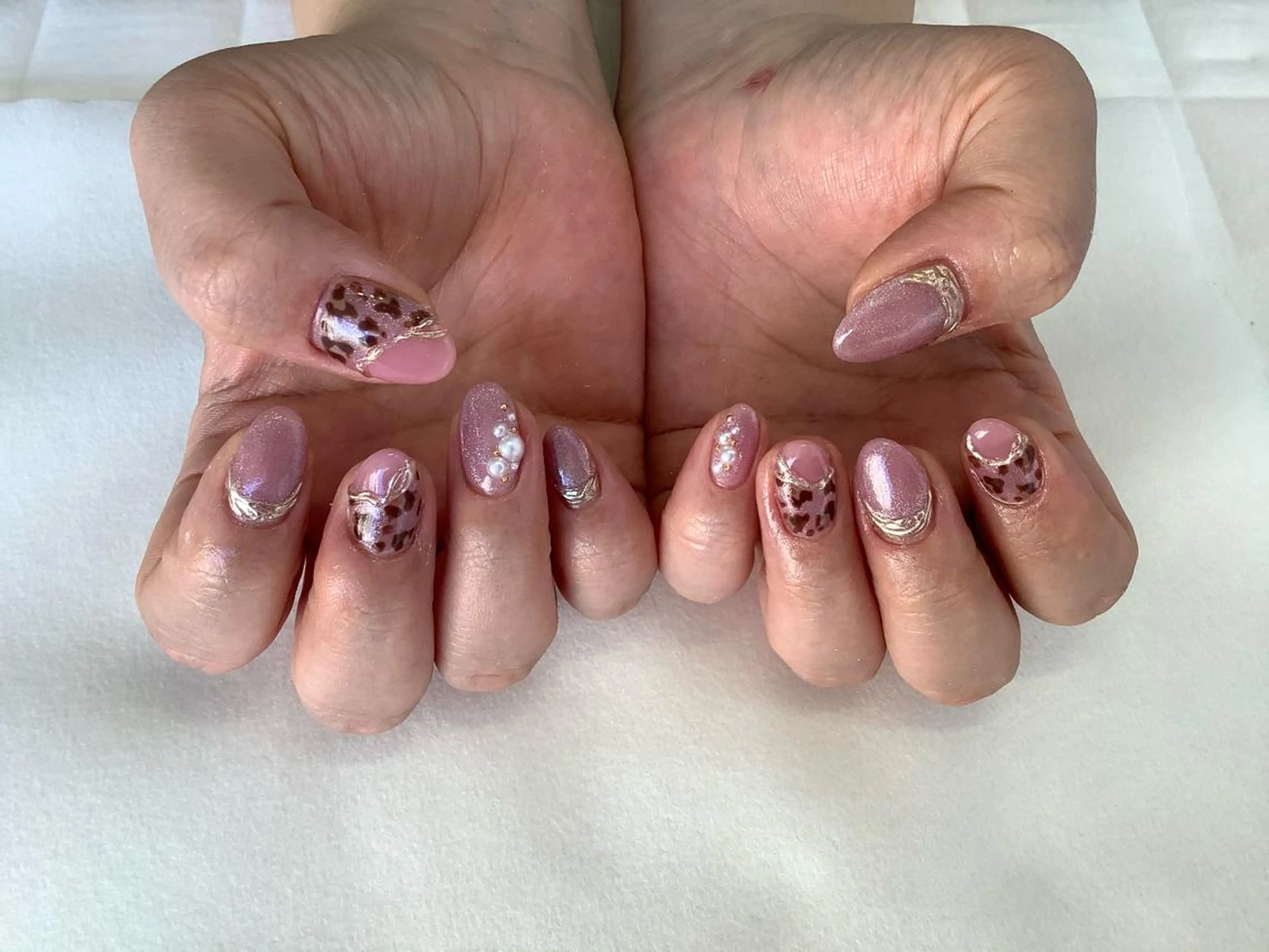 ネイル ハンドネイル 💎🐰 saki. m 🐰💎のネイルデザイン