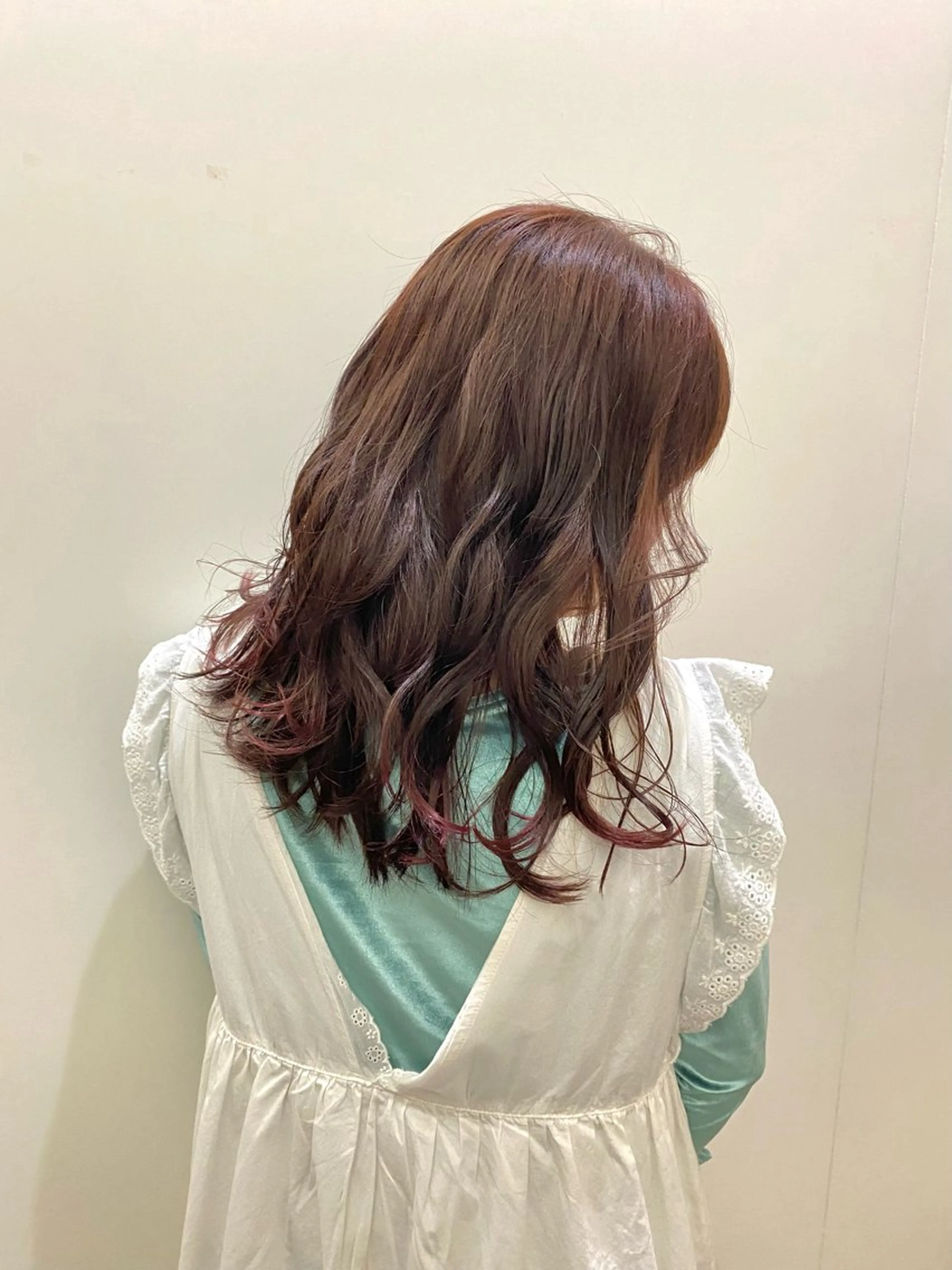 ロング カット ヘアカラー トリートメント ️🫧透明感カラー& 髪質改善🎀いさきのヘアスタイル