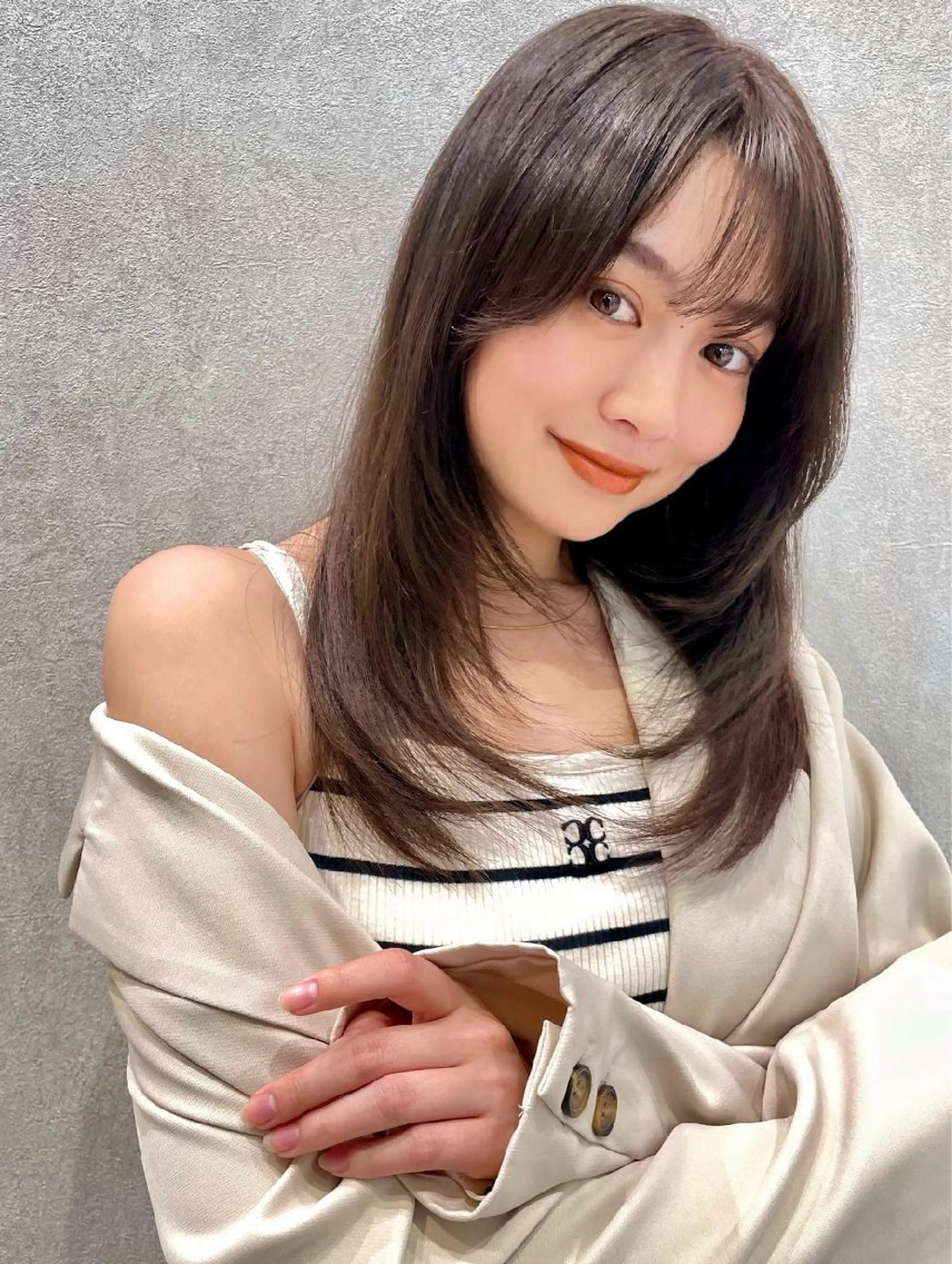 ロング カラー ✨艶カラーと縮毛矯正 🦖しんのすけ🦖のヘアスタイル