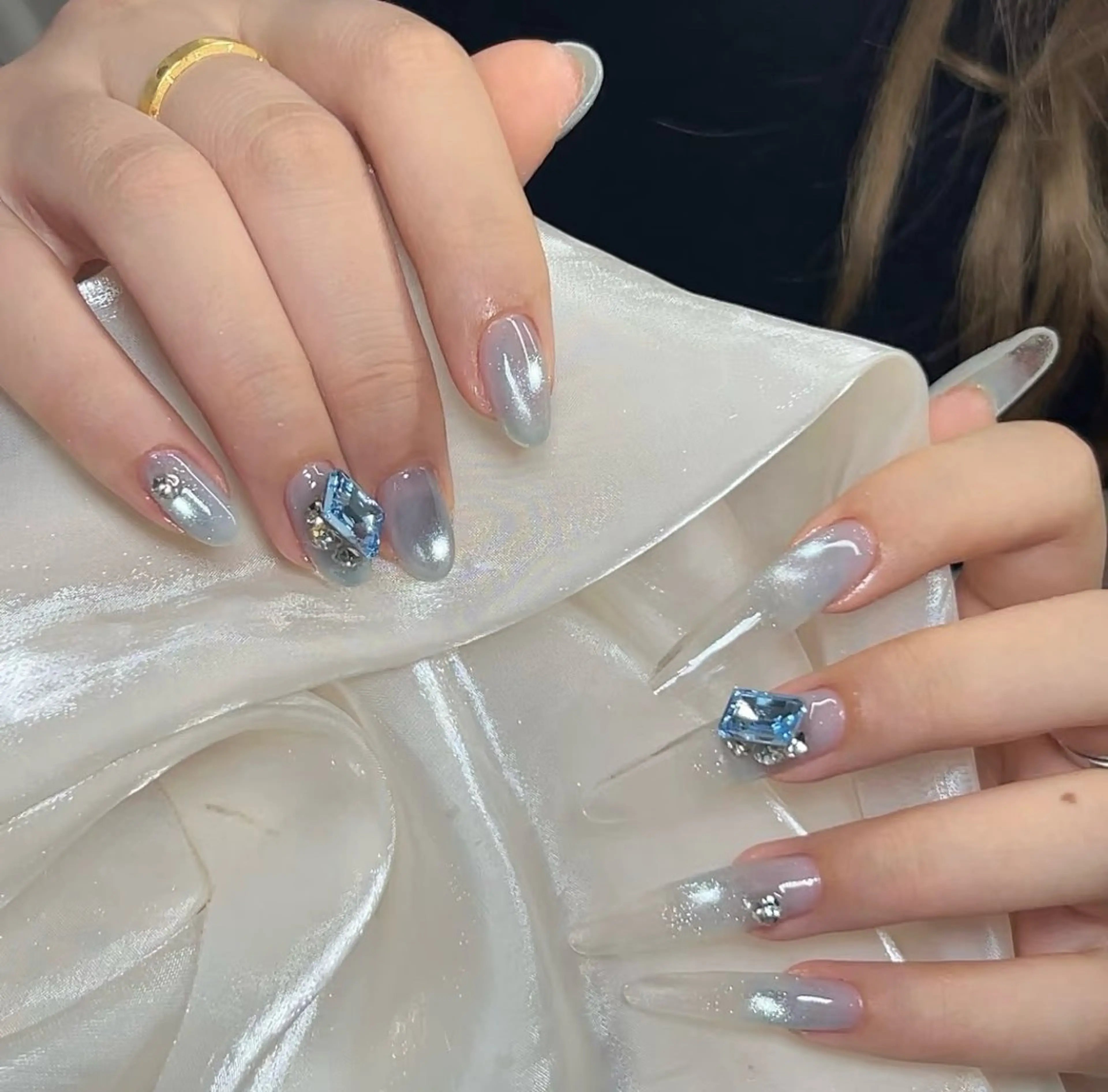 ネイル 高木 維麗絲のネイルデザイン