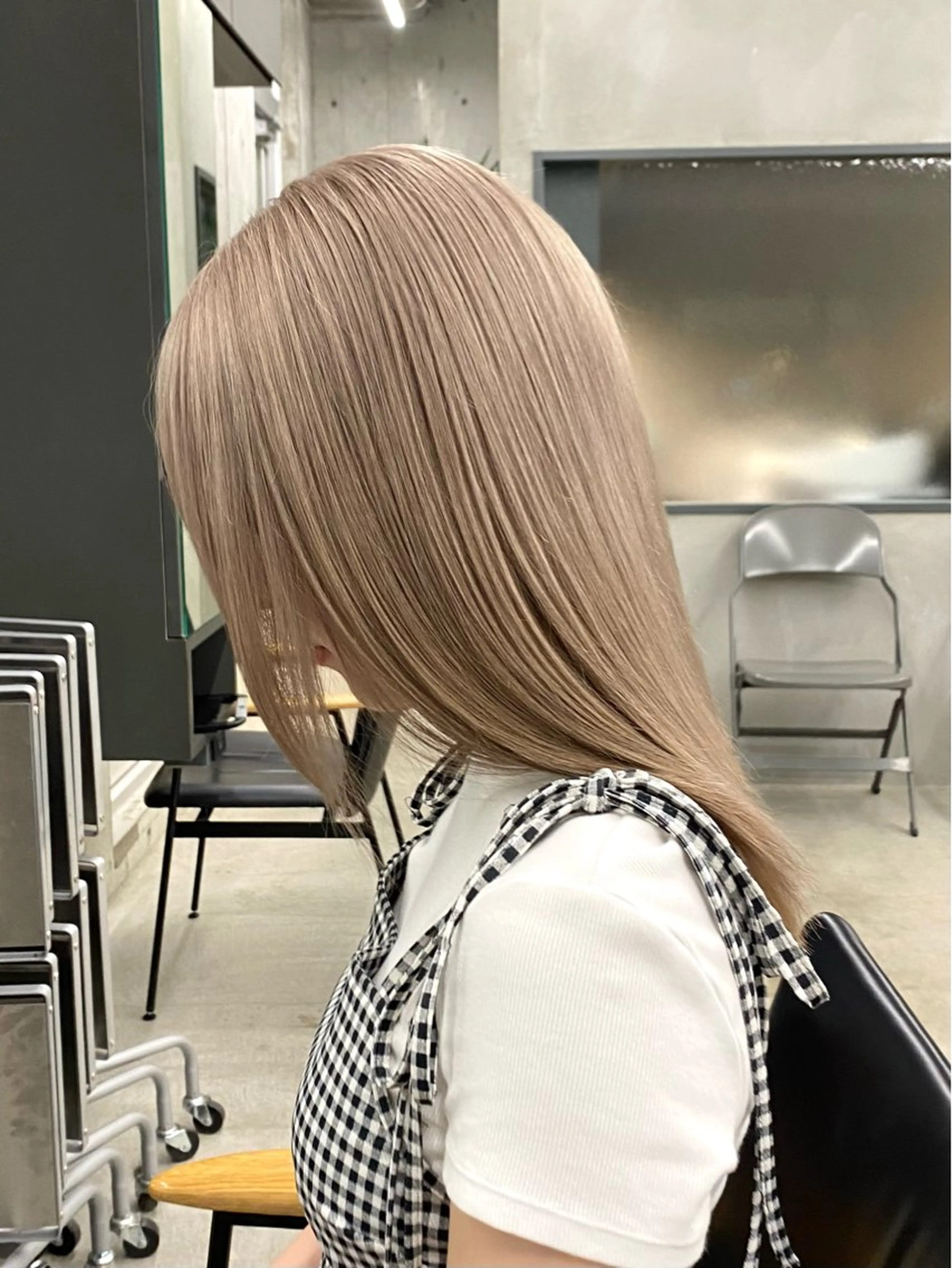 セミロング カラー カット ヘアカラー トリートメント 村田 りょうやのヘアスタイル