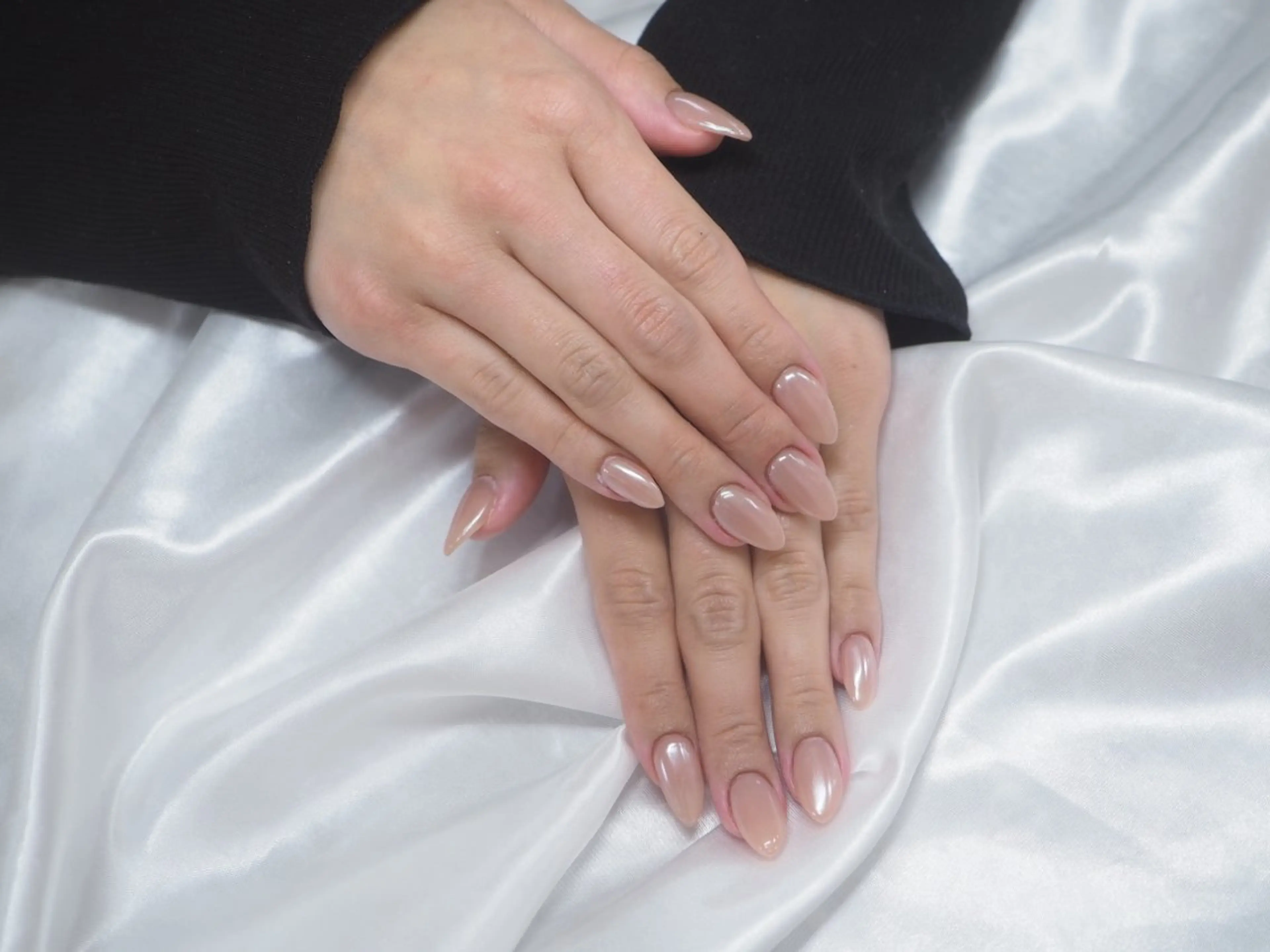 ミディアム ハンドネイル 中道 彩花のネイルデザイン