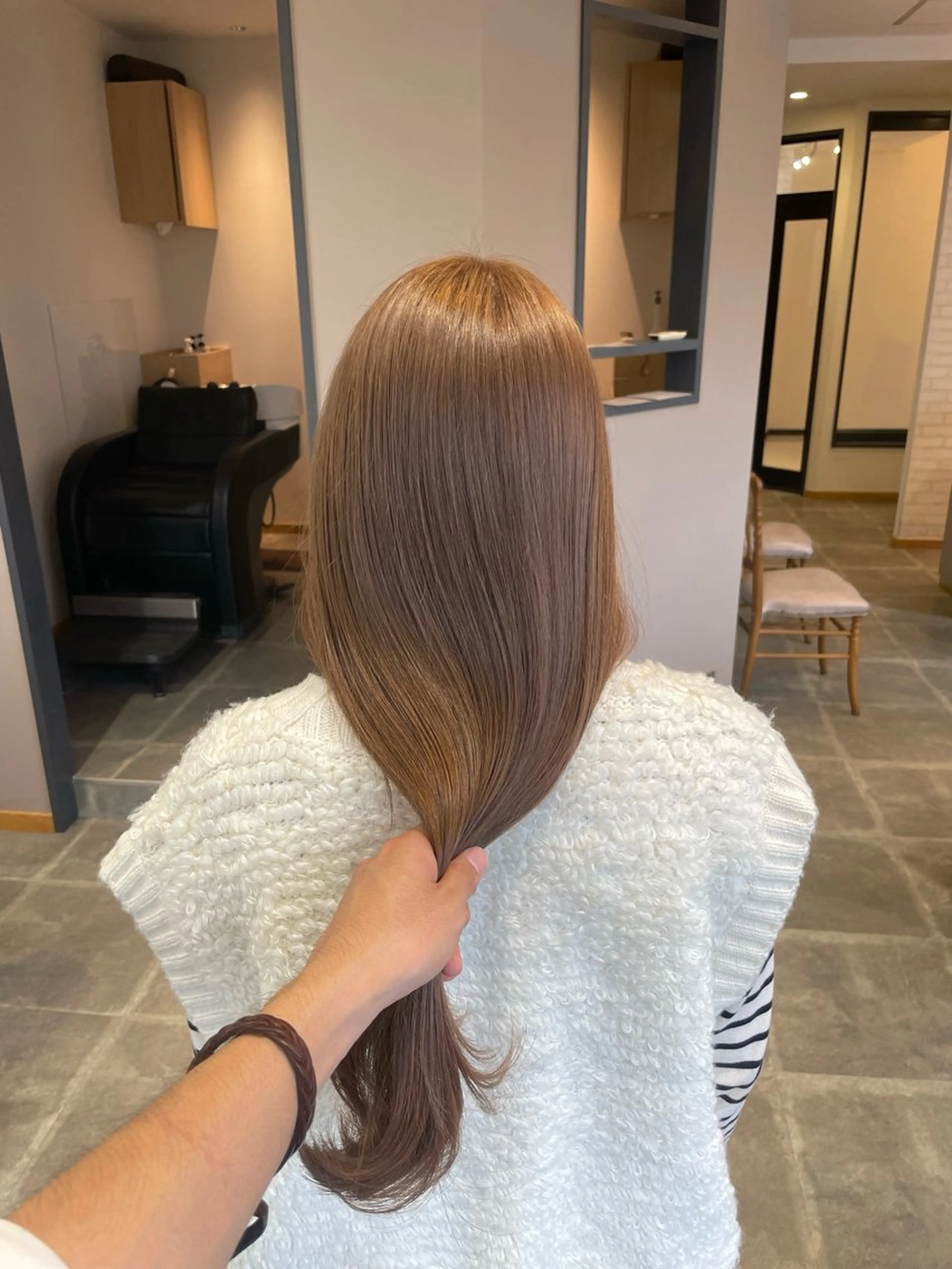 ロング カラー カット ヘアカラー トリートメント 西村 れいのヘアスタイル