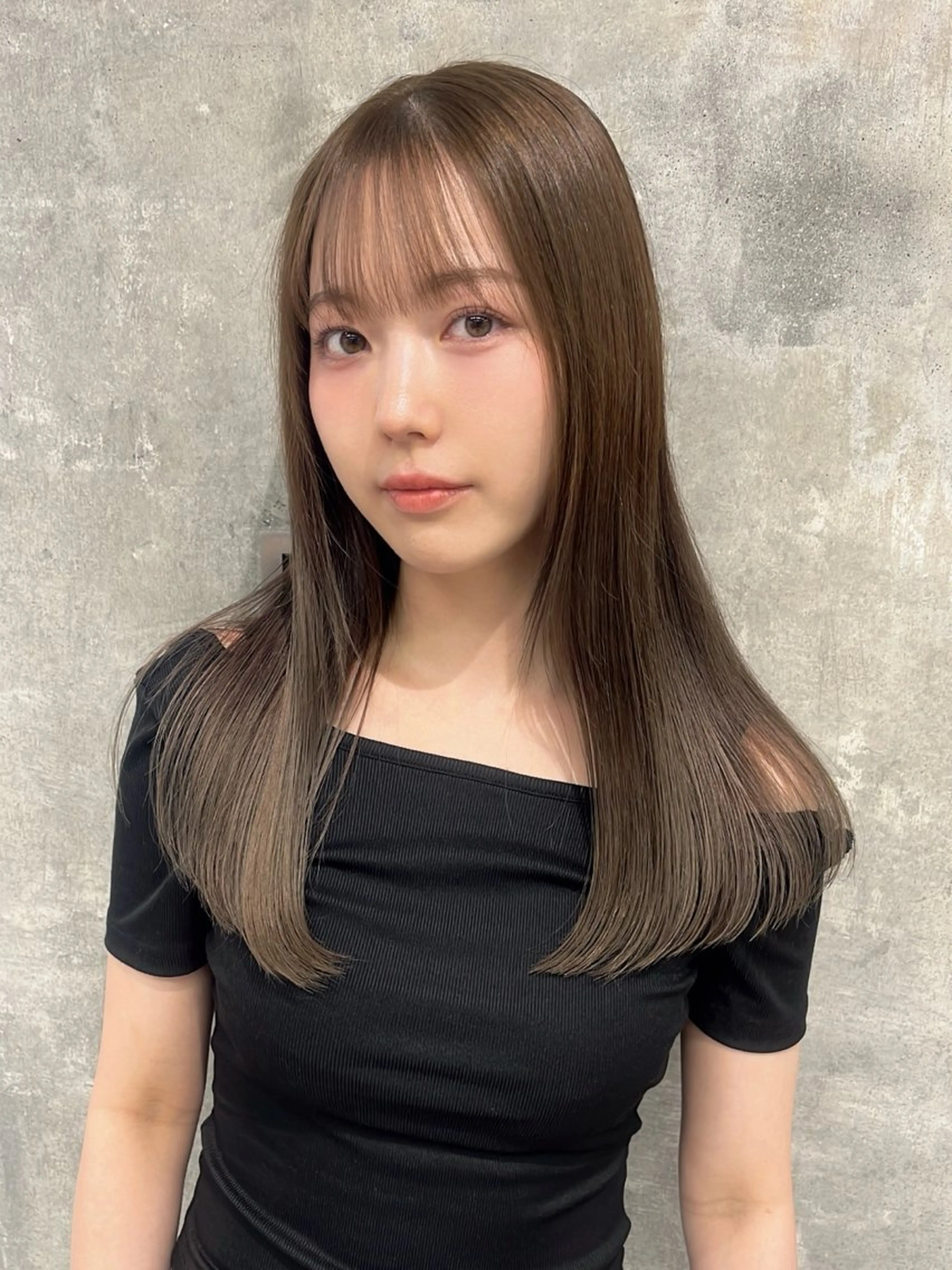 セミロング カラー ブリーチ ダブルカラー イルミナカラー ブリーチなしカラー ボブ カット ヘアカラー トリートメント LUCK 本厚木店のヘアスタイル