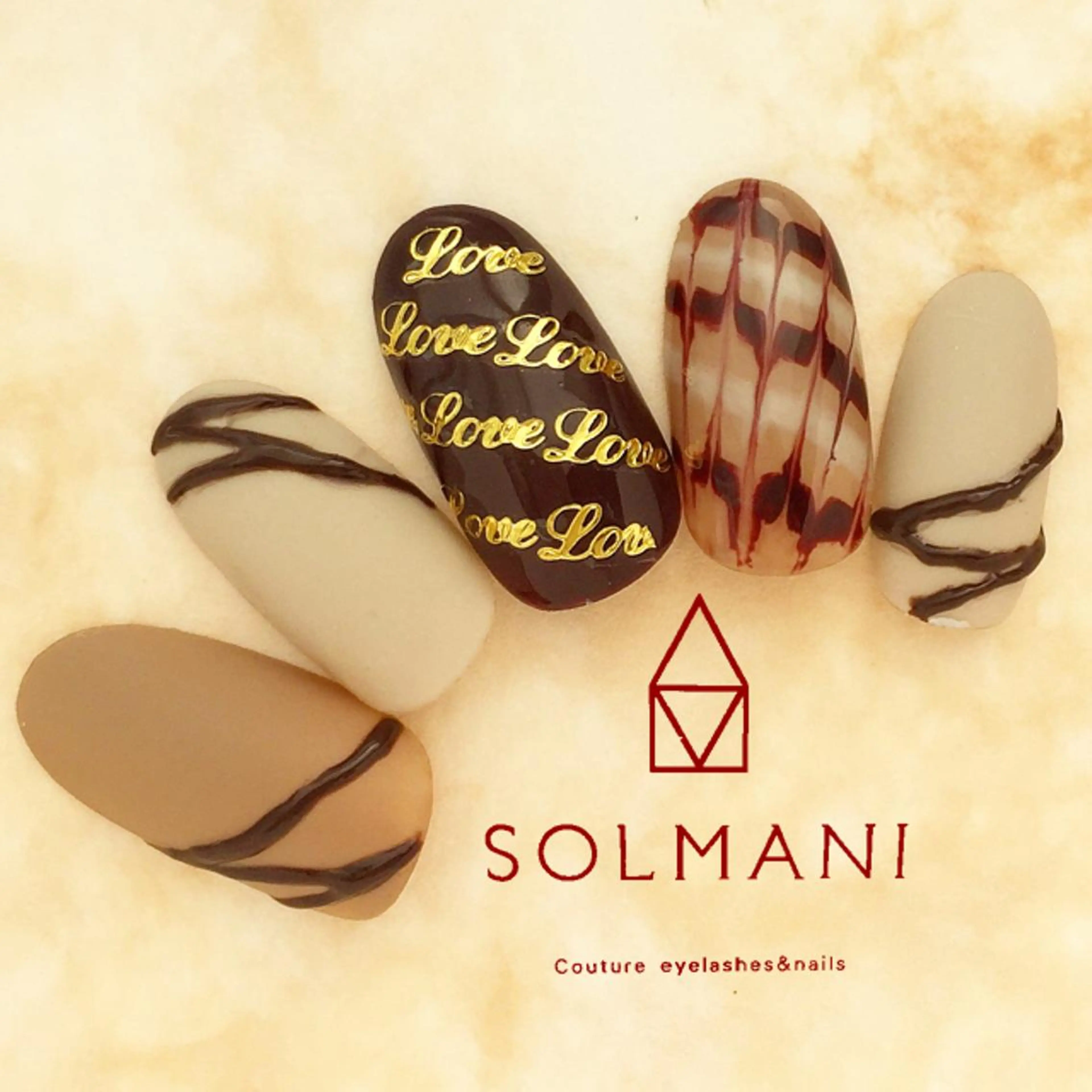 ネイル バレンタイン SOLMANI 予約担当のネイルデザイン