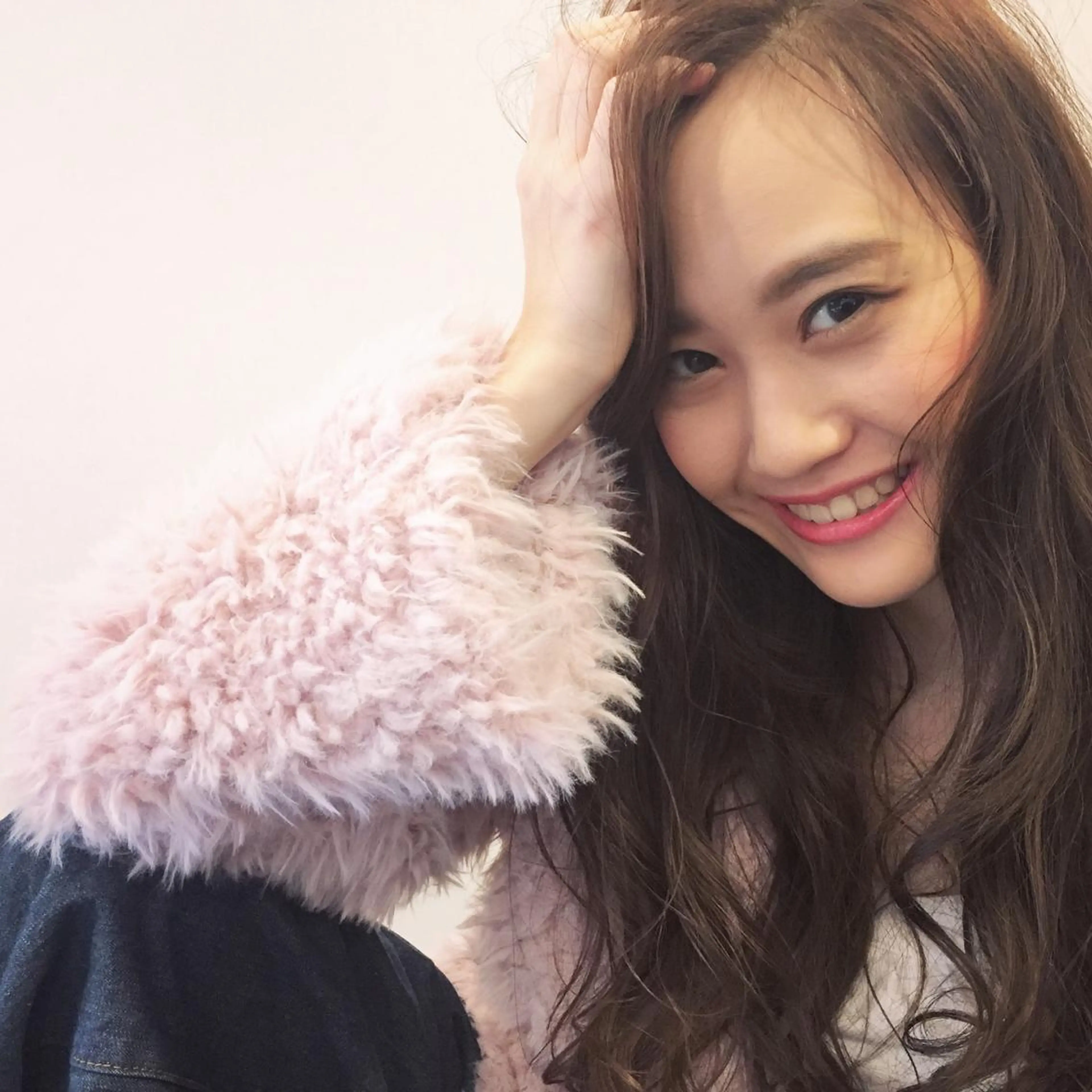 ロング カラー ブリーチ グレージュ ブリーチなしカラー 似合わせカット トリートメント toiro by lien hair atelier所属・池田 真由美のヘアスタイル