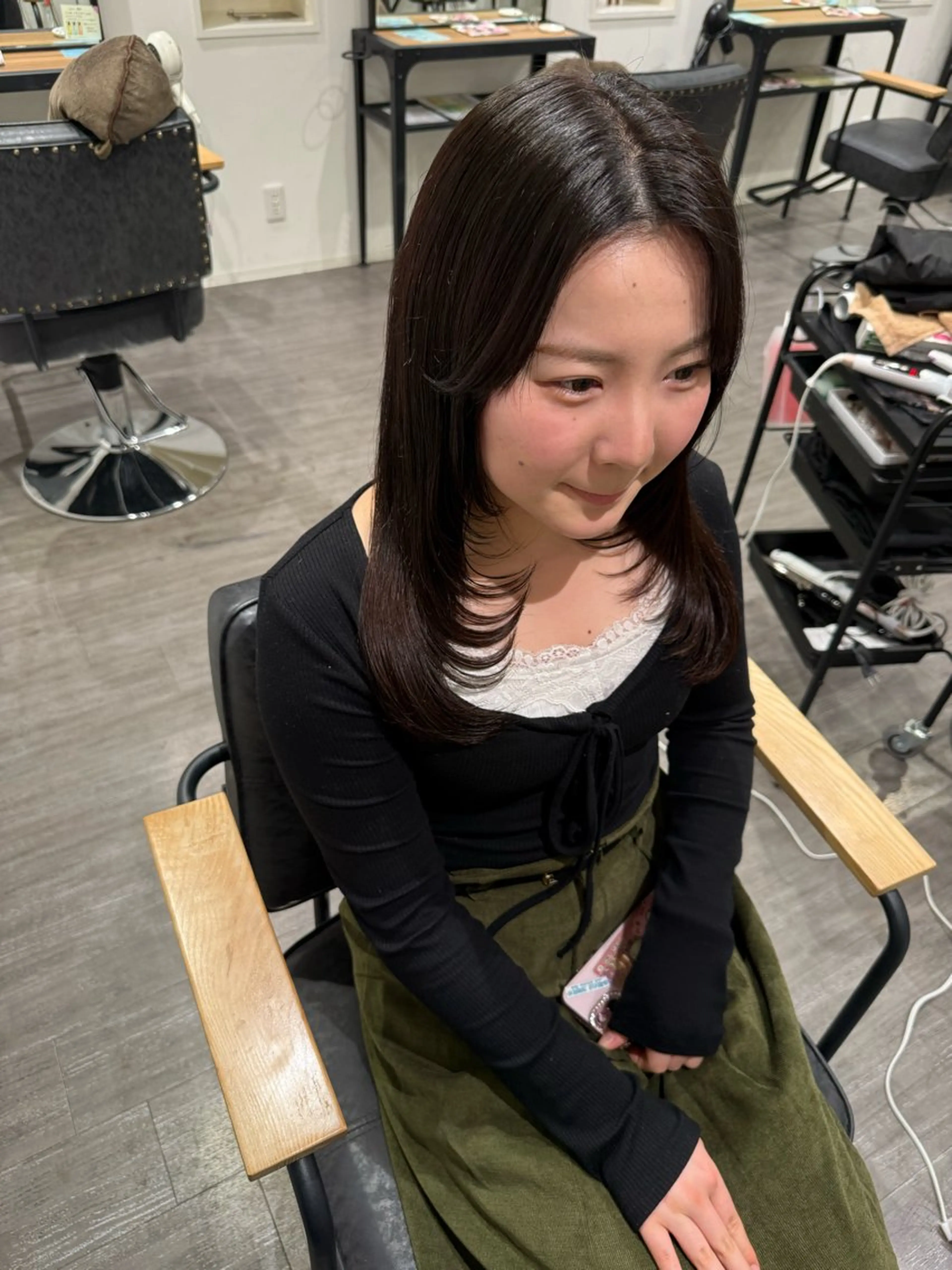 ミディアム カラー レイヤーカット カット ヘアカラー トリートメント 艶髪レイヤー上田 紗也🇰🇷💗のヘアスタイル