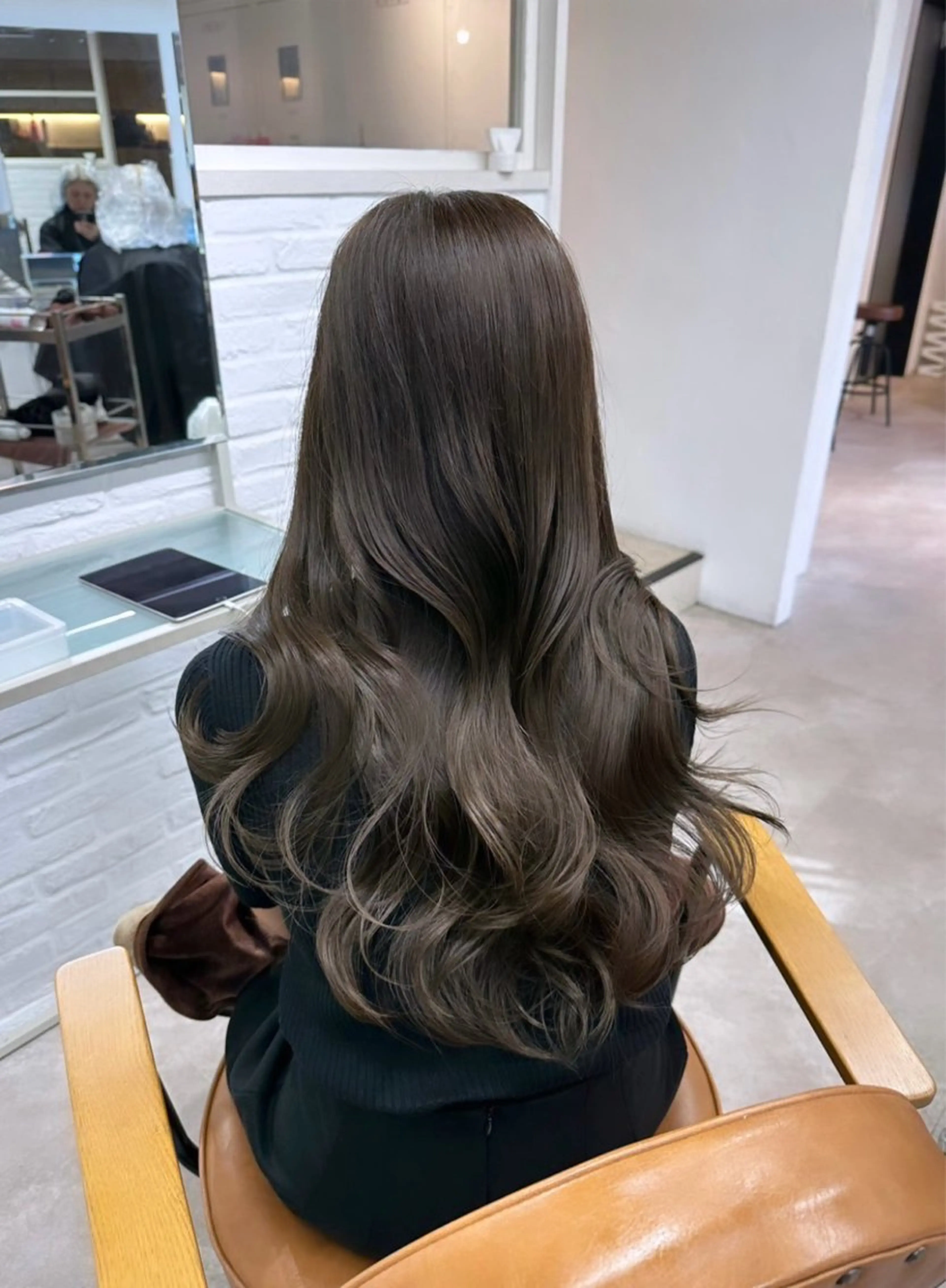 【ブリーチなし】艶カラー＋ウォータートリートメントの写真