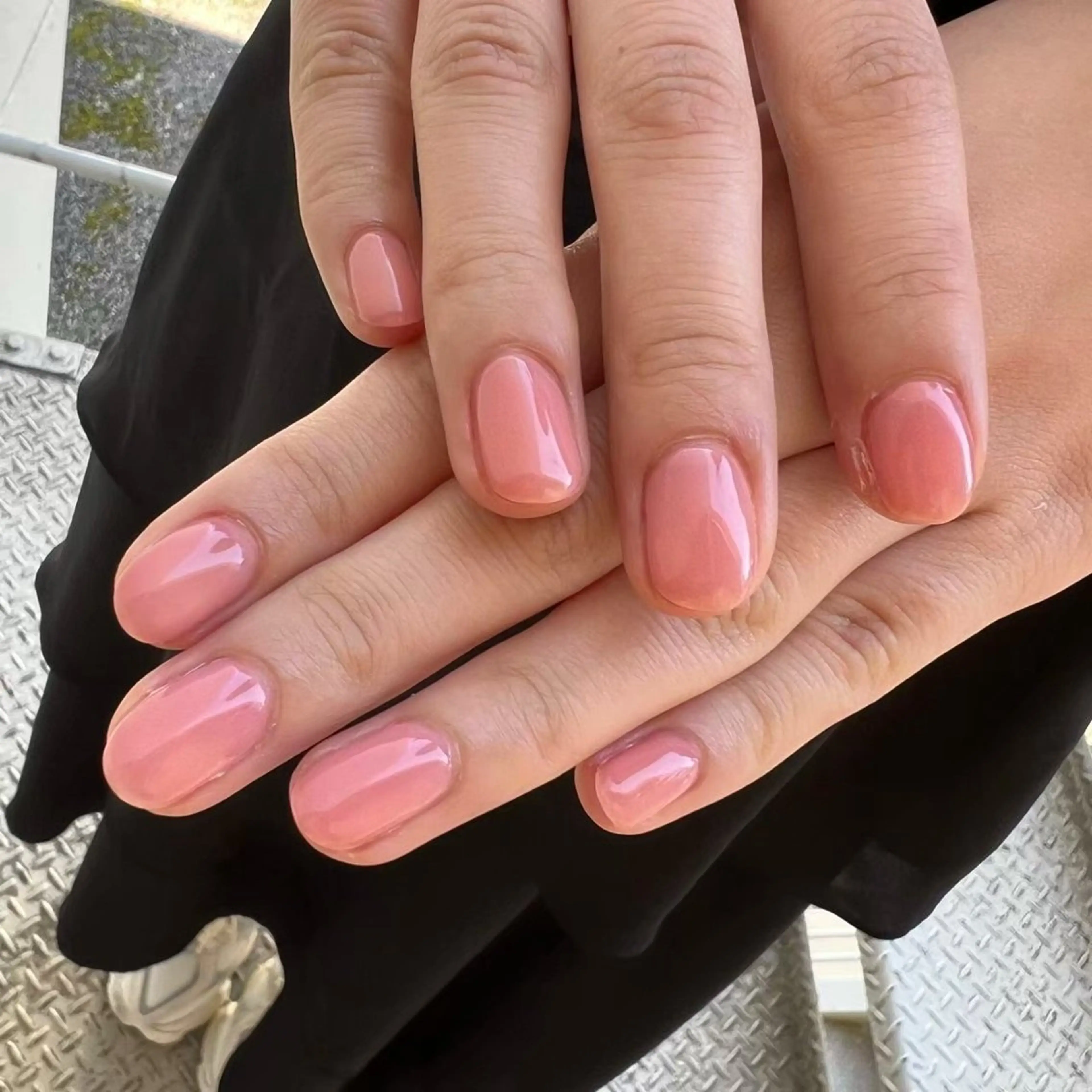 ネイル AKAHOSHI . Rのネイルデザイン