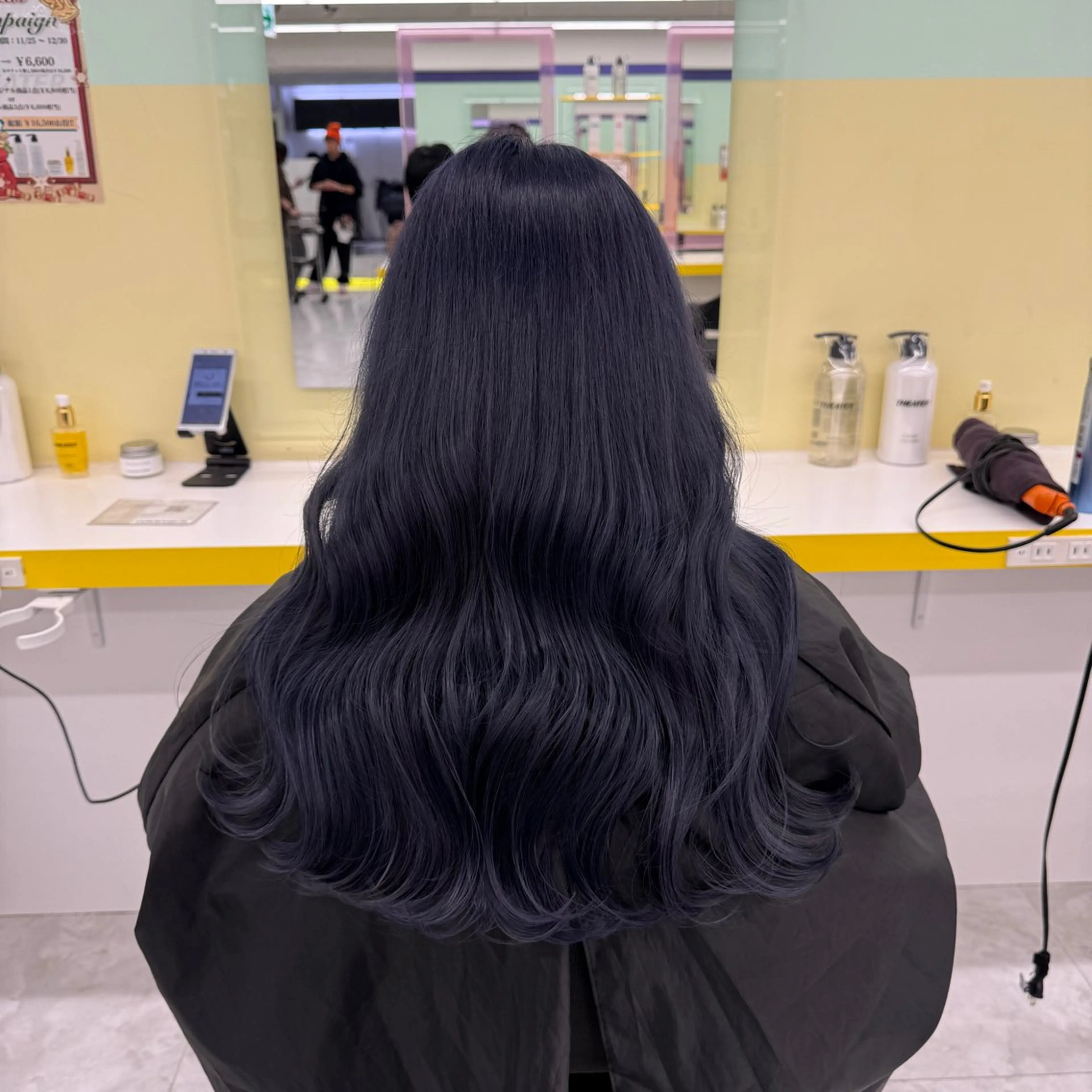 セミロング カラー ヘアアレンジ ヘアカラー トリートメント ヘアセット 🎀Girly艶髪カ ラー🎀Harukaのヘアスタイル