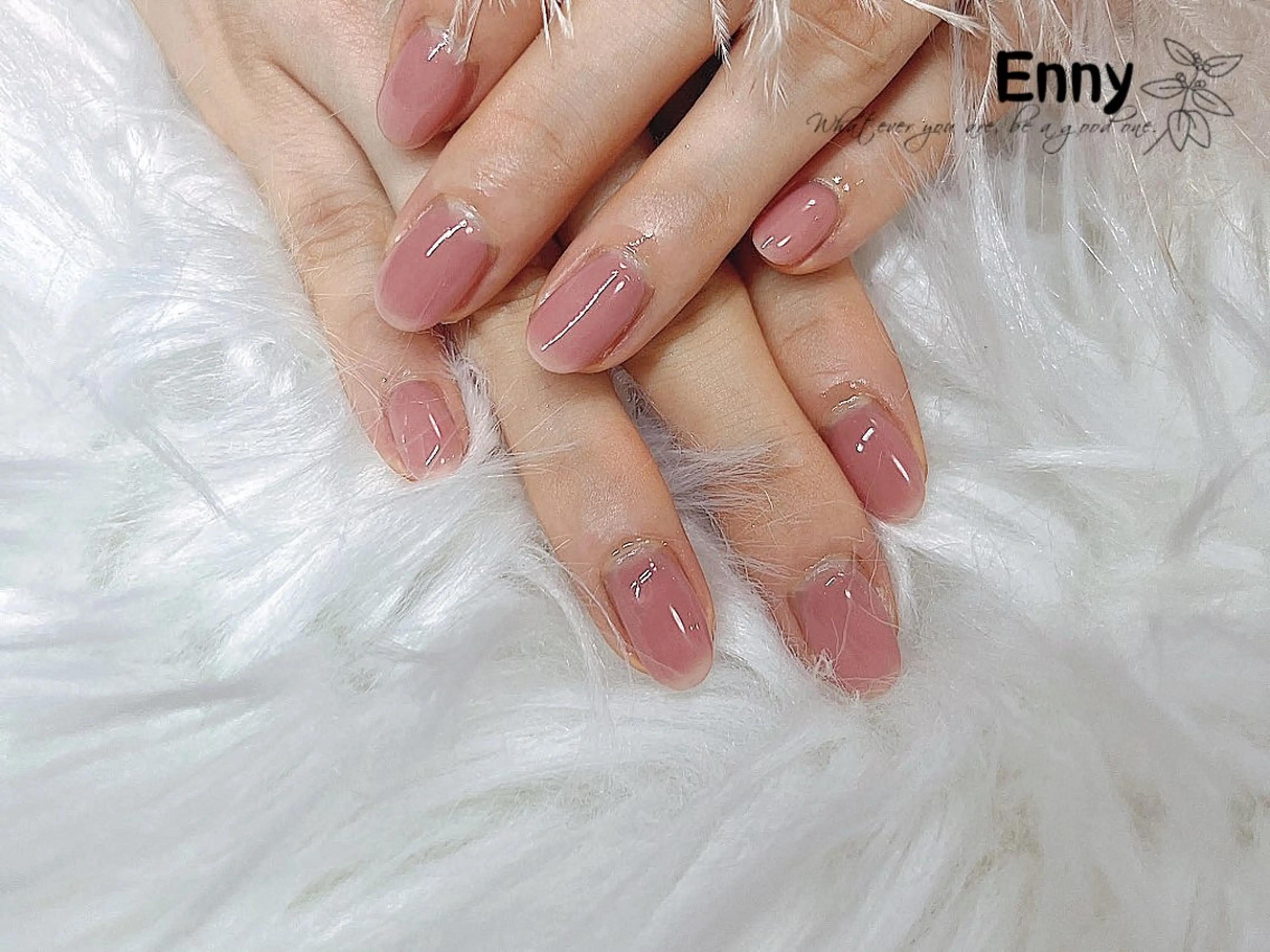 ネイル チークネイル 長さ出し フットネイル フレンチネイル ジェルネイル Lily Ennyのネイルデザイン