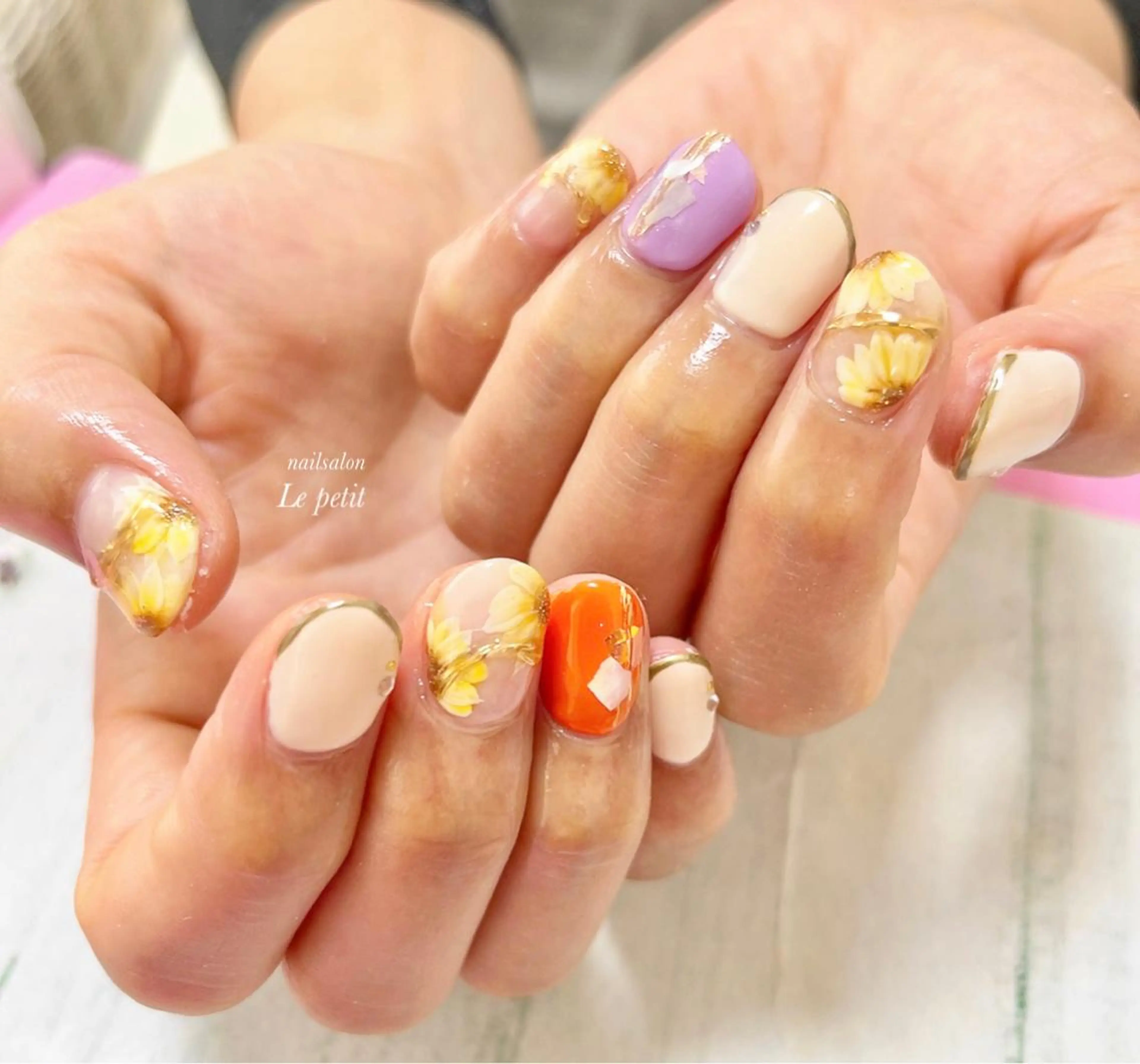 ネイル 石野 広佳のネイルデザイン