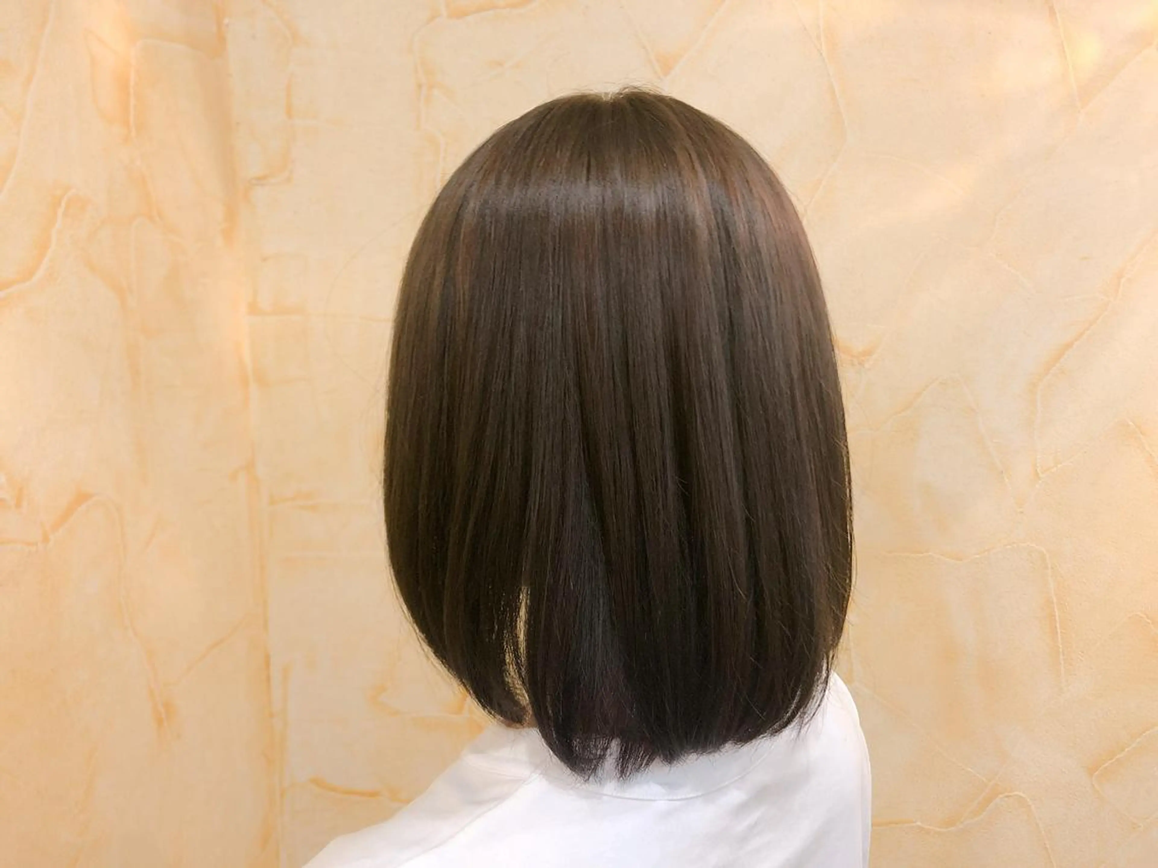 ショート カラー 暗髪ツヤ感カラー🌼 いしいゆうこのヘアスタイル