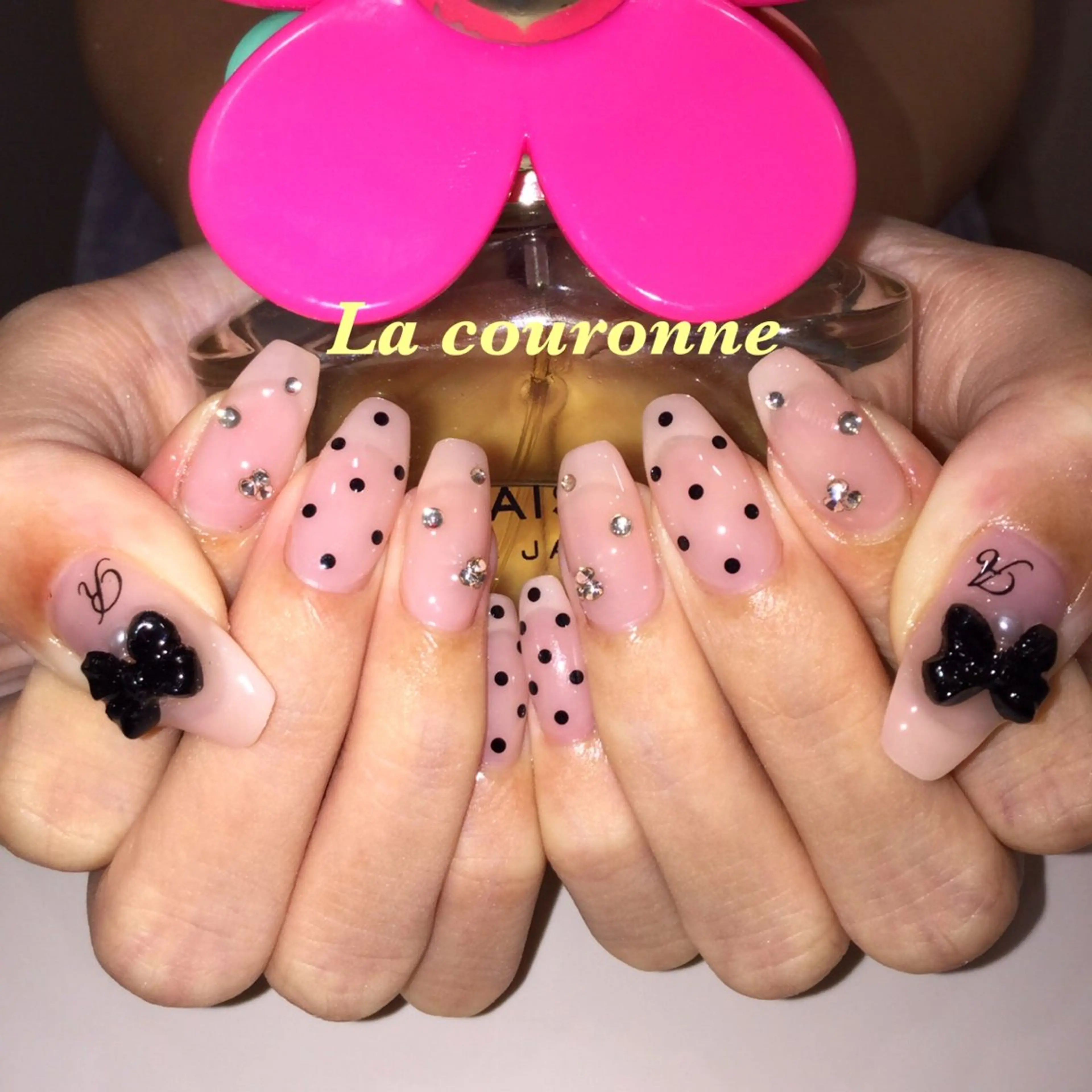 ネイル ハンドネイル Lacouronne NATSUMIのネイルデザイン