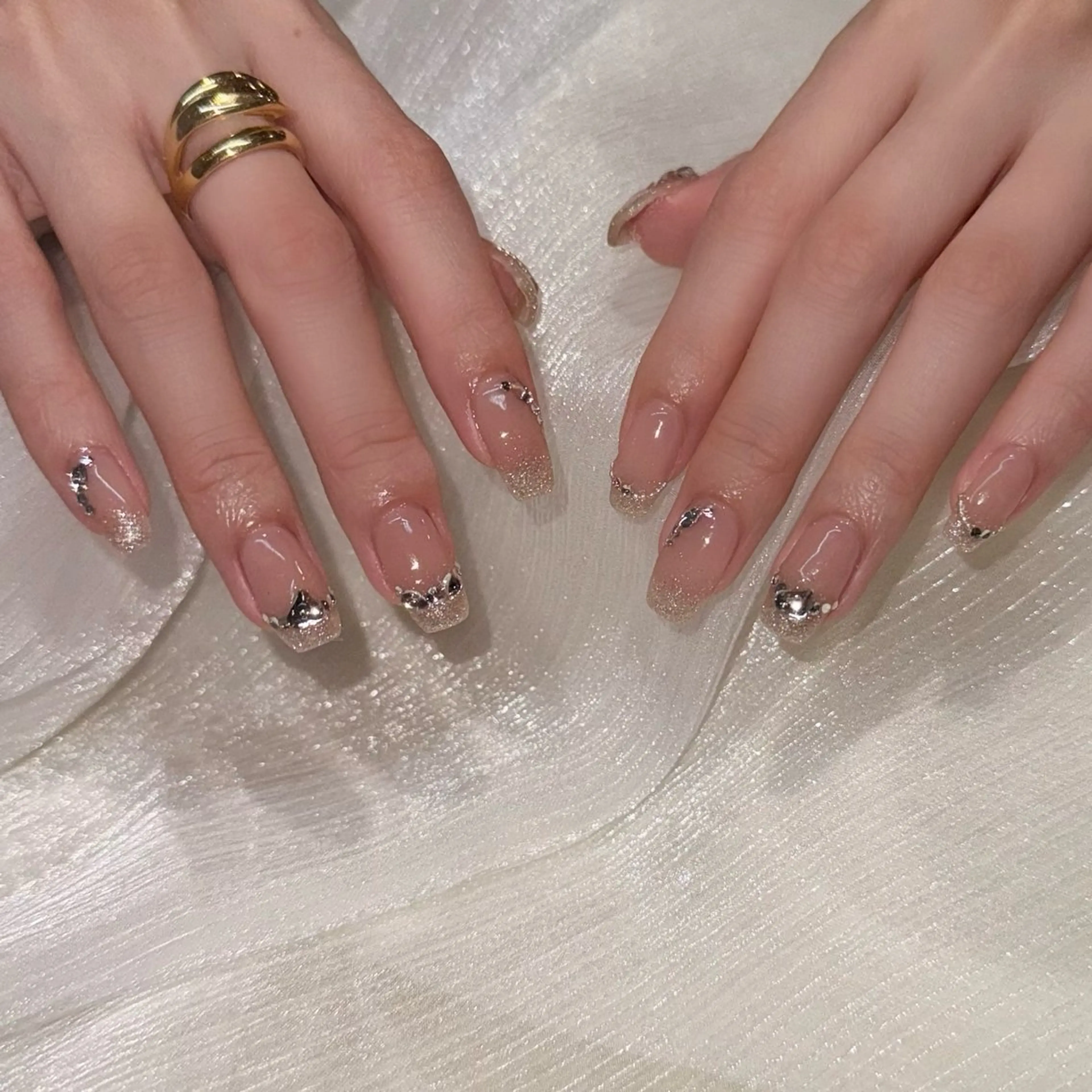 ネイル 新井 ひなののネイルデザイン