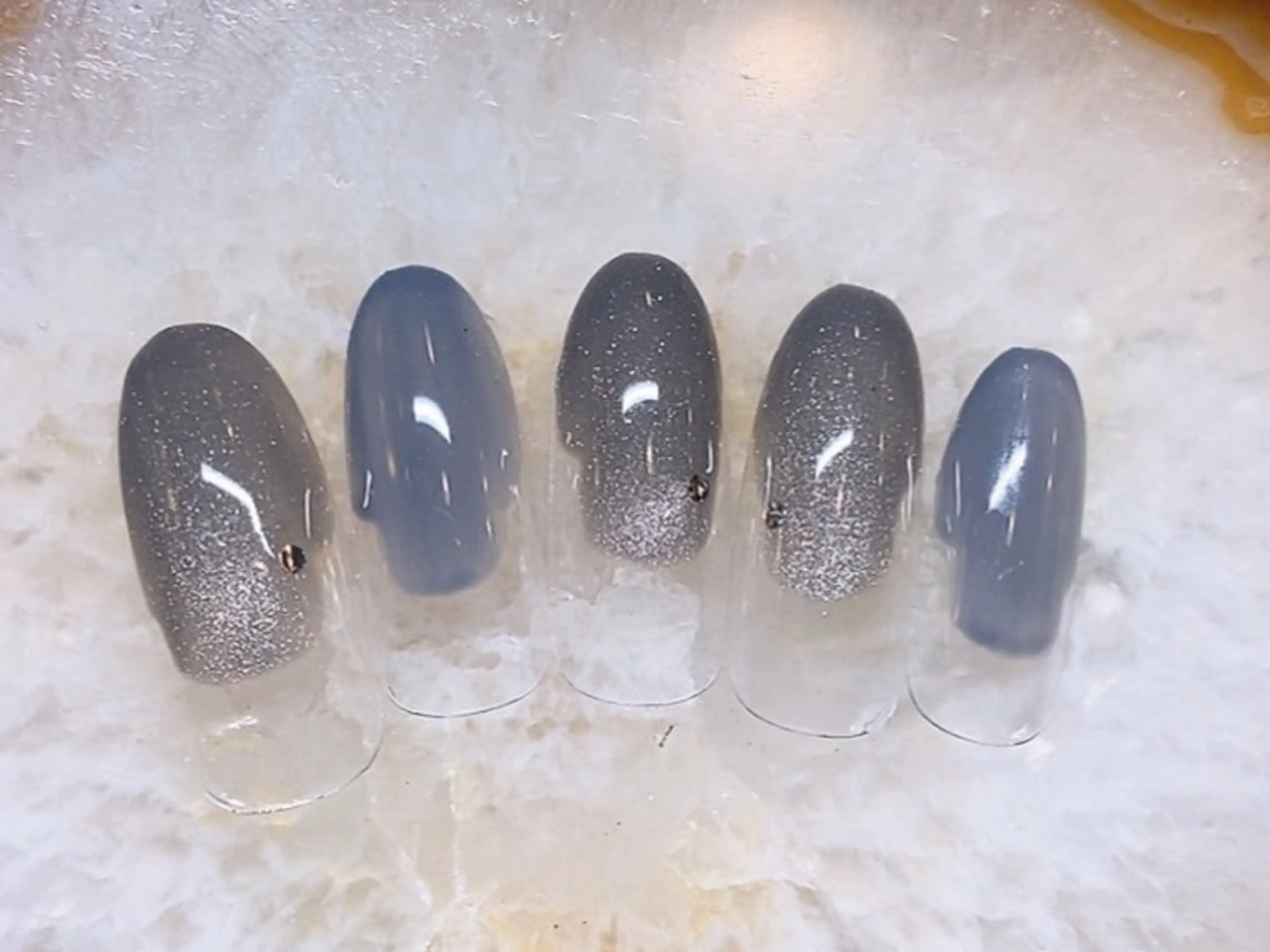 ネイル aimer tomomiのネイルデザイン