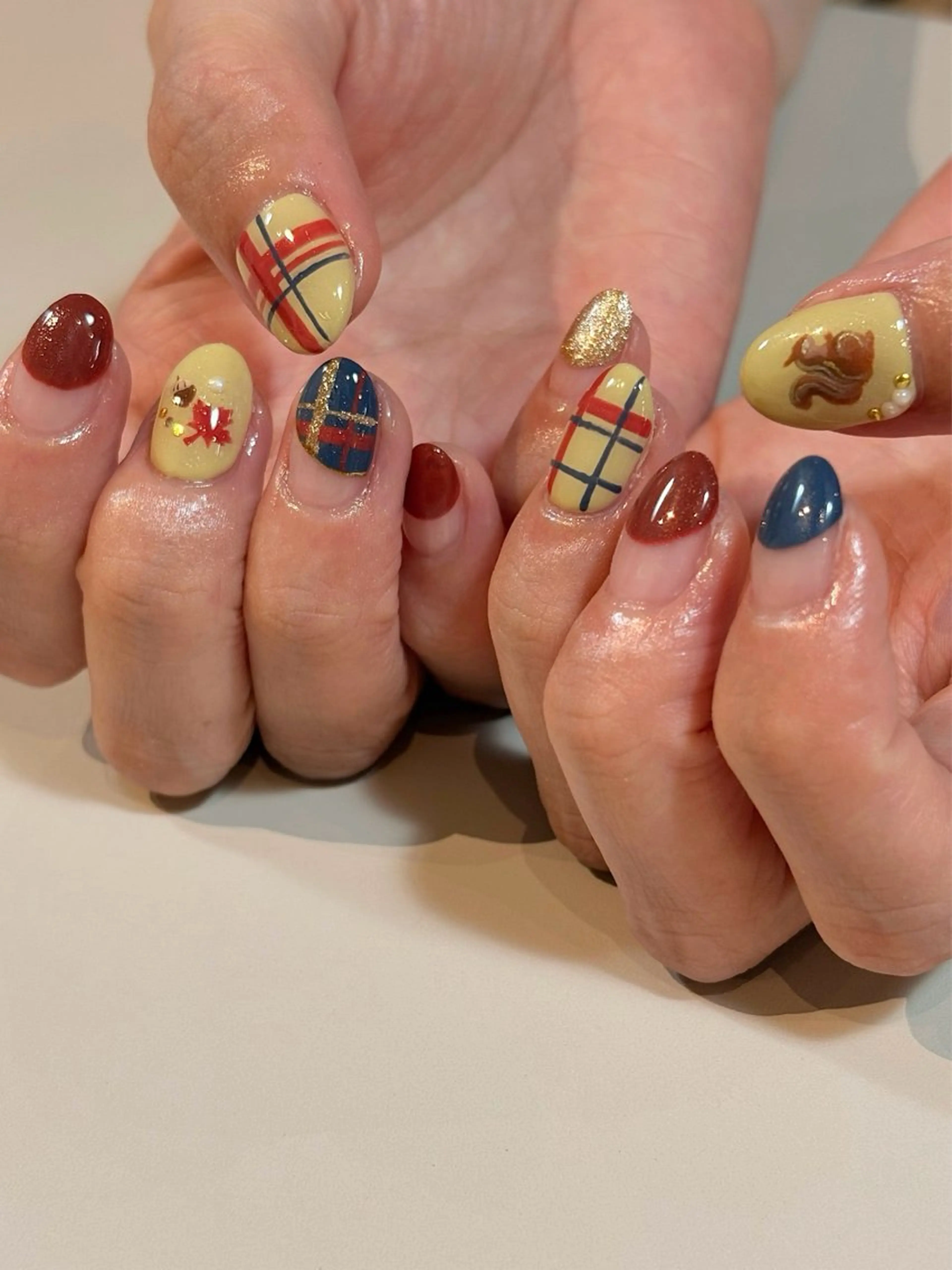 ネイル ハンドネイル FIORITURA Maikoのネイルデザイン