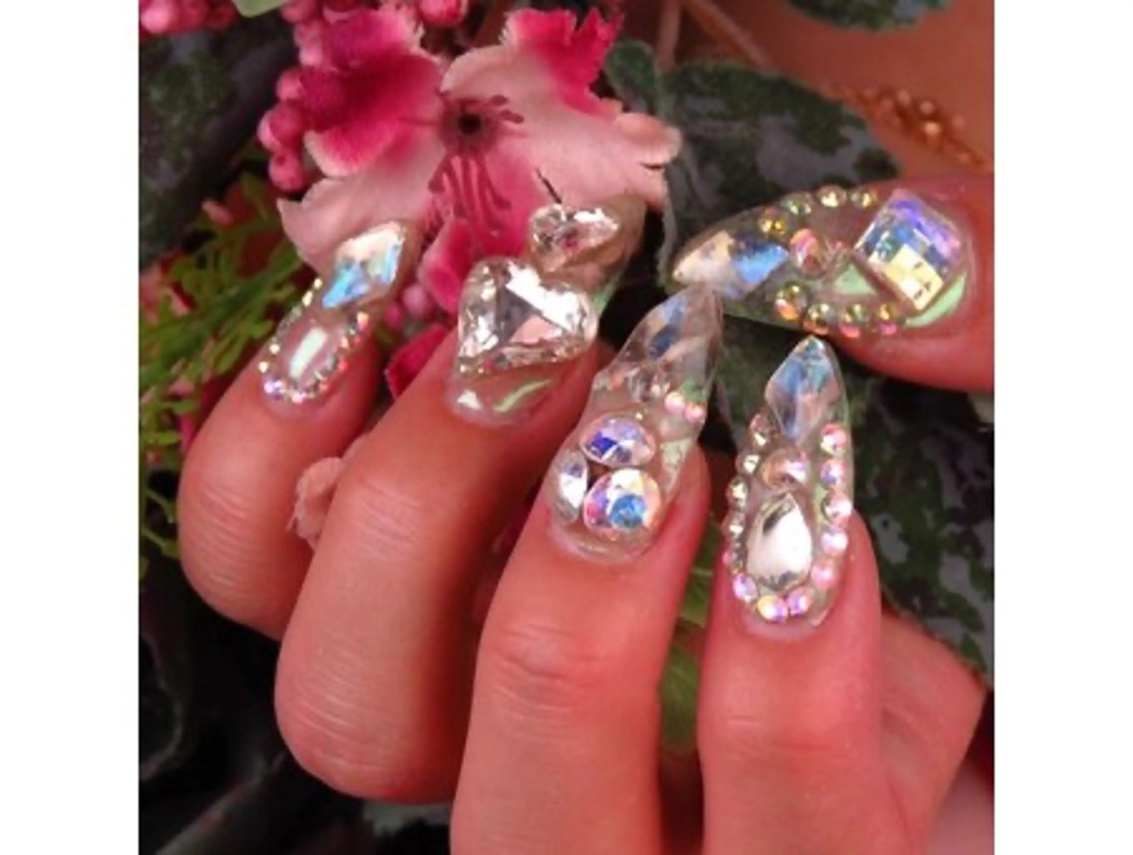 ネイル 長さだし特化サロン SAORINAILのネイルデザイン