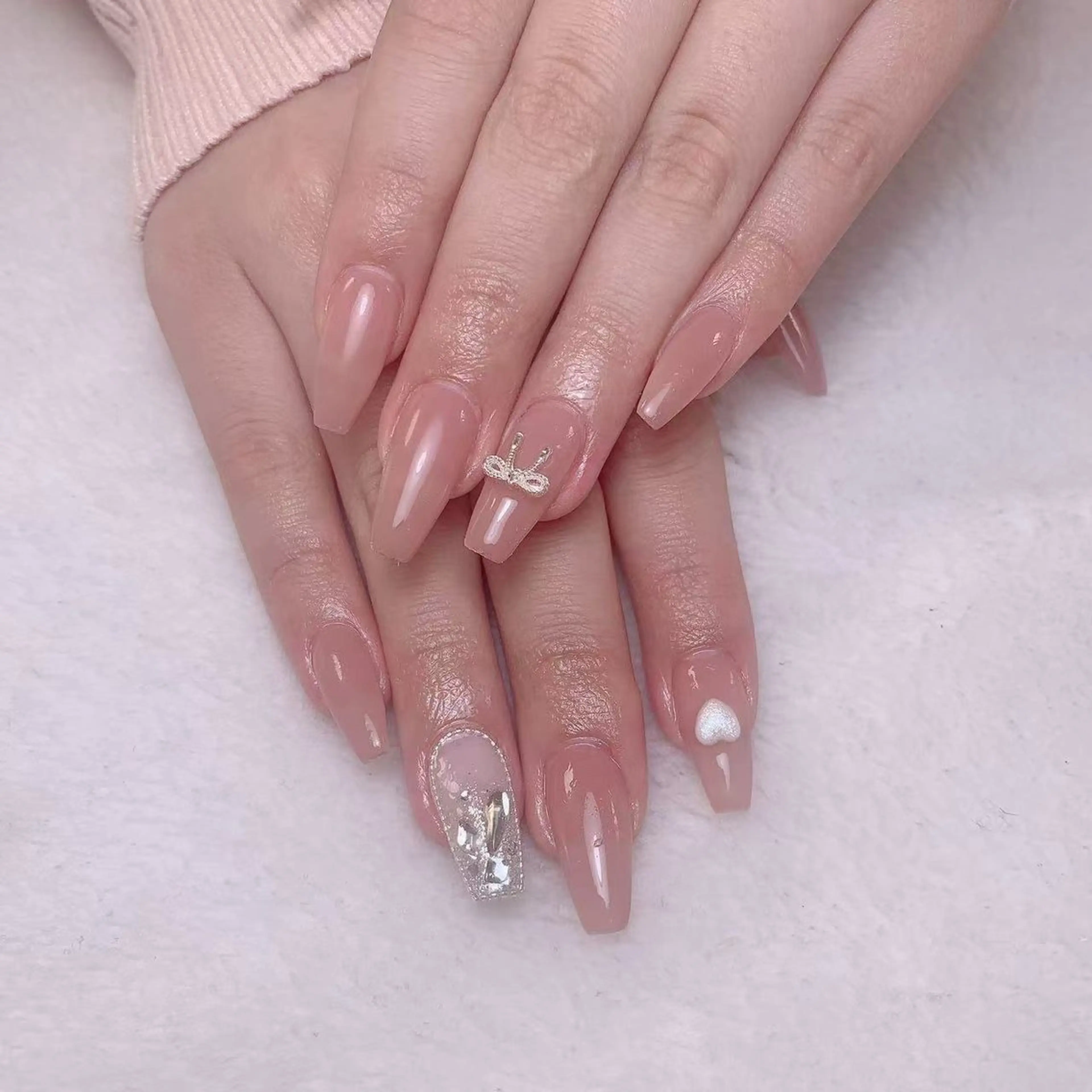 ネイル Amina nail salonのネイルデザイン