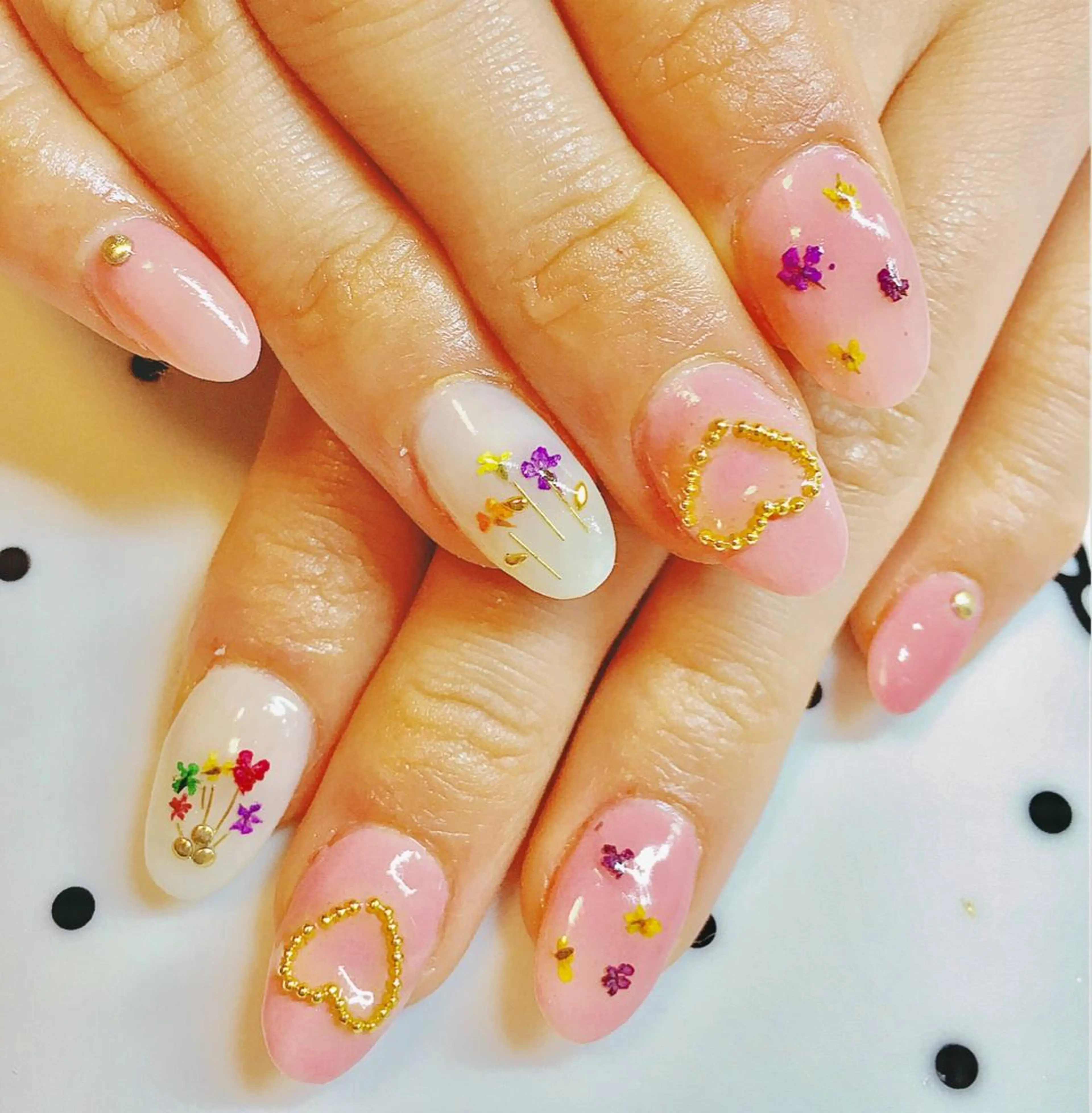 ネイル ジェルネイル スカルプネイル nailsalon sugarr所属・nailist cocoのネイルデザイン