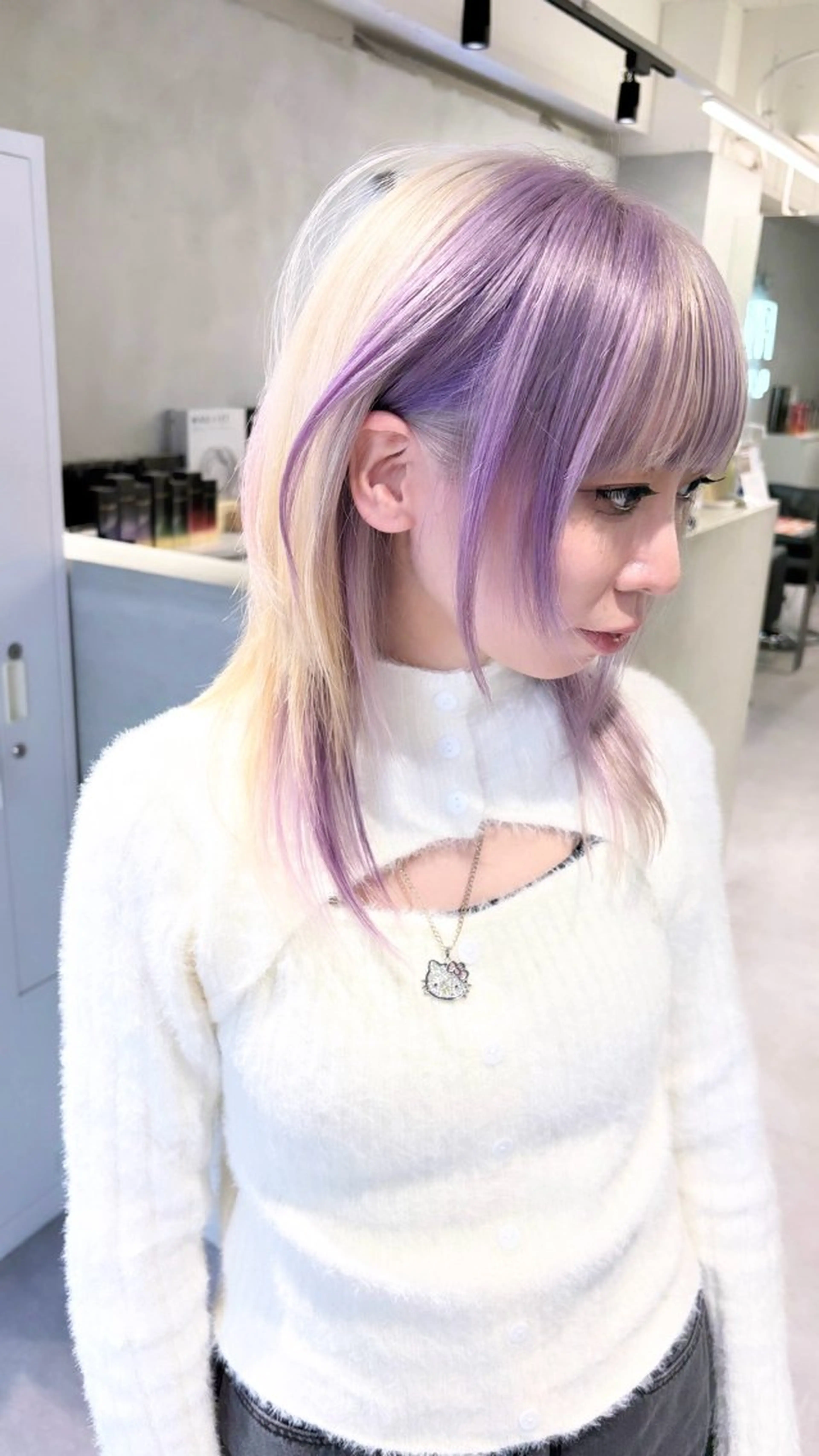 ミディアム デザインカラー 小西勇次のヘアスタイル