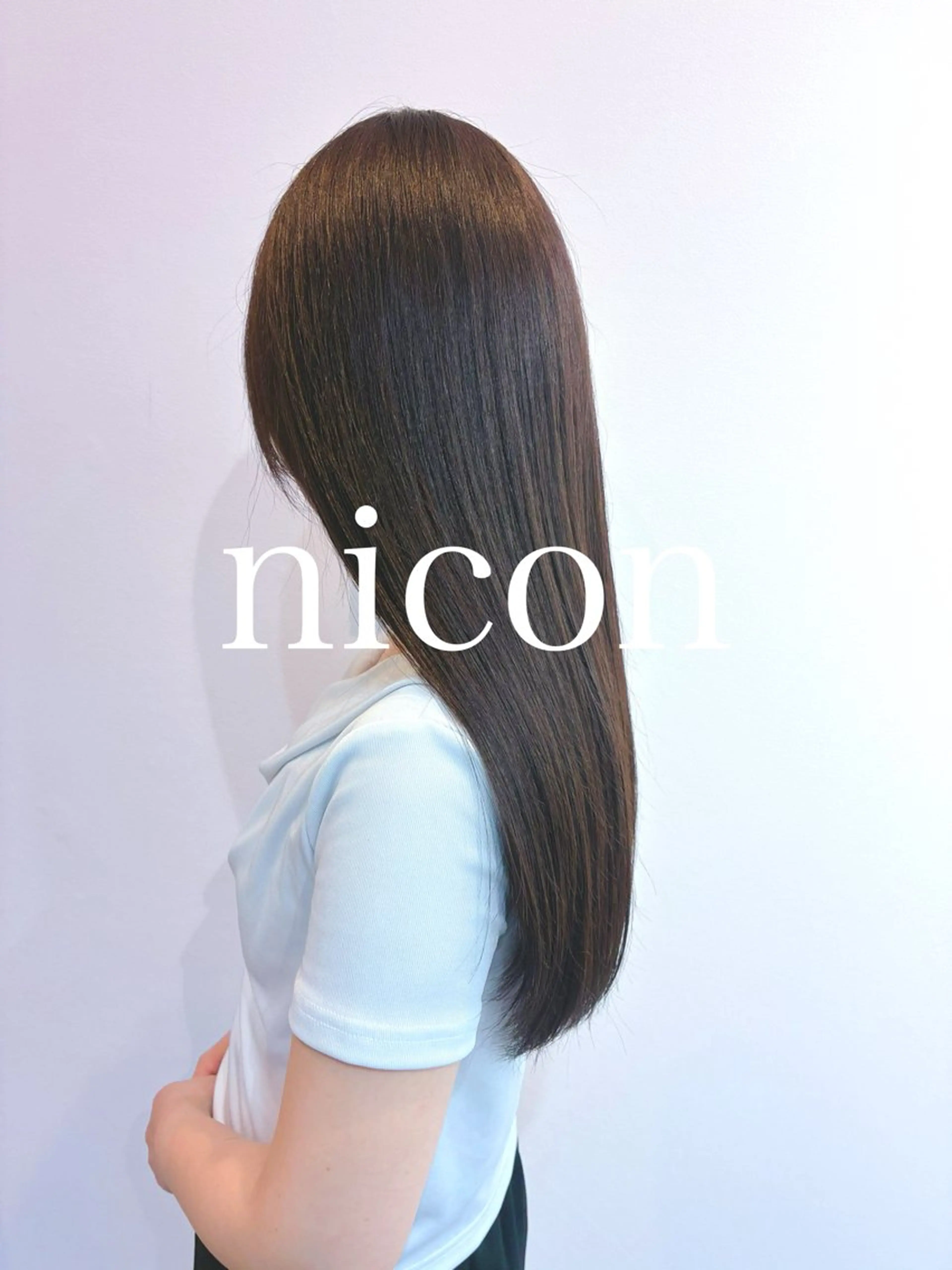 ロング カット ヘアカラー トリートメント 髪質改善 上品艶感カラーのヘアスタイル