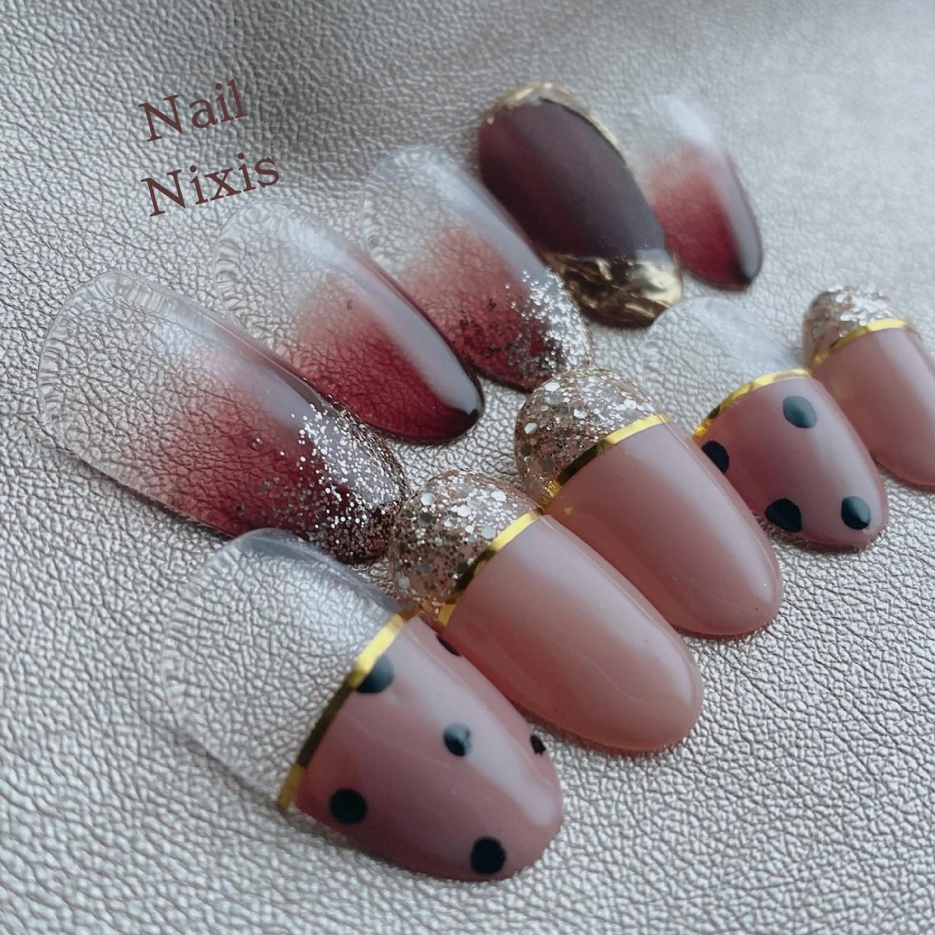 ネイル 大人キレイ 𝑁𝑖𝑥𝑖𝑠のネイルデザイン