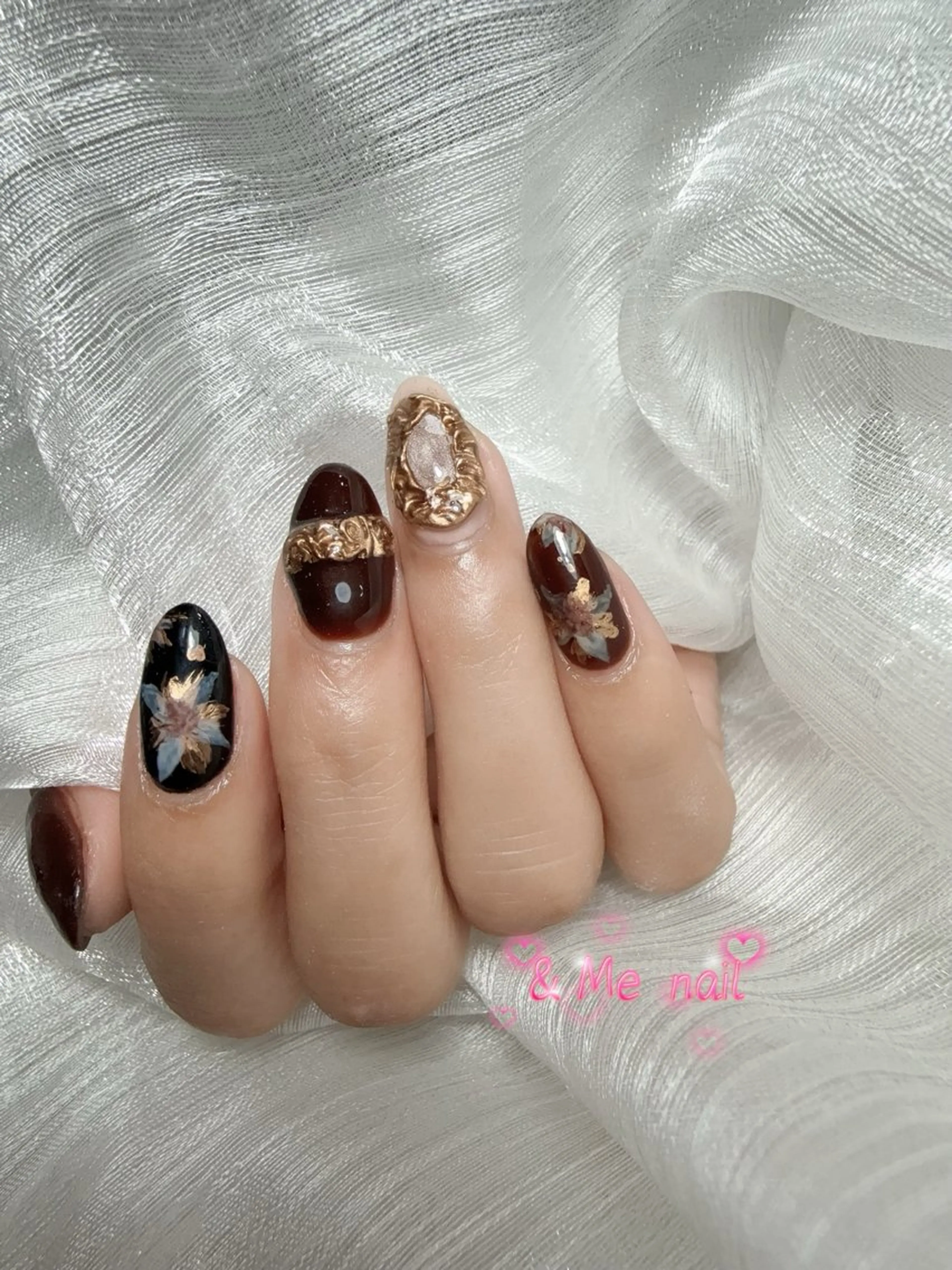 ネイル ハンドネイル &ME タカのネイルデザイン