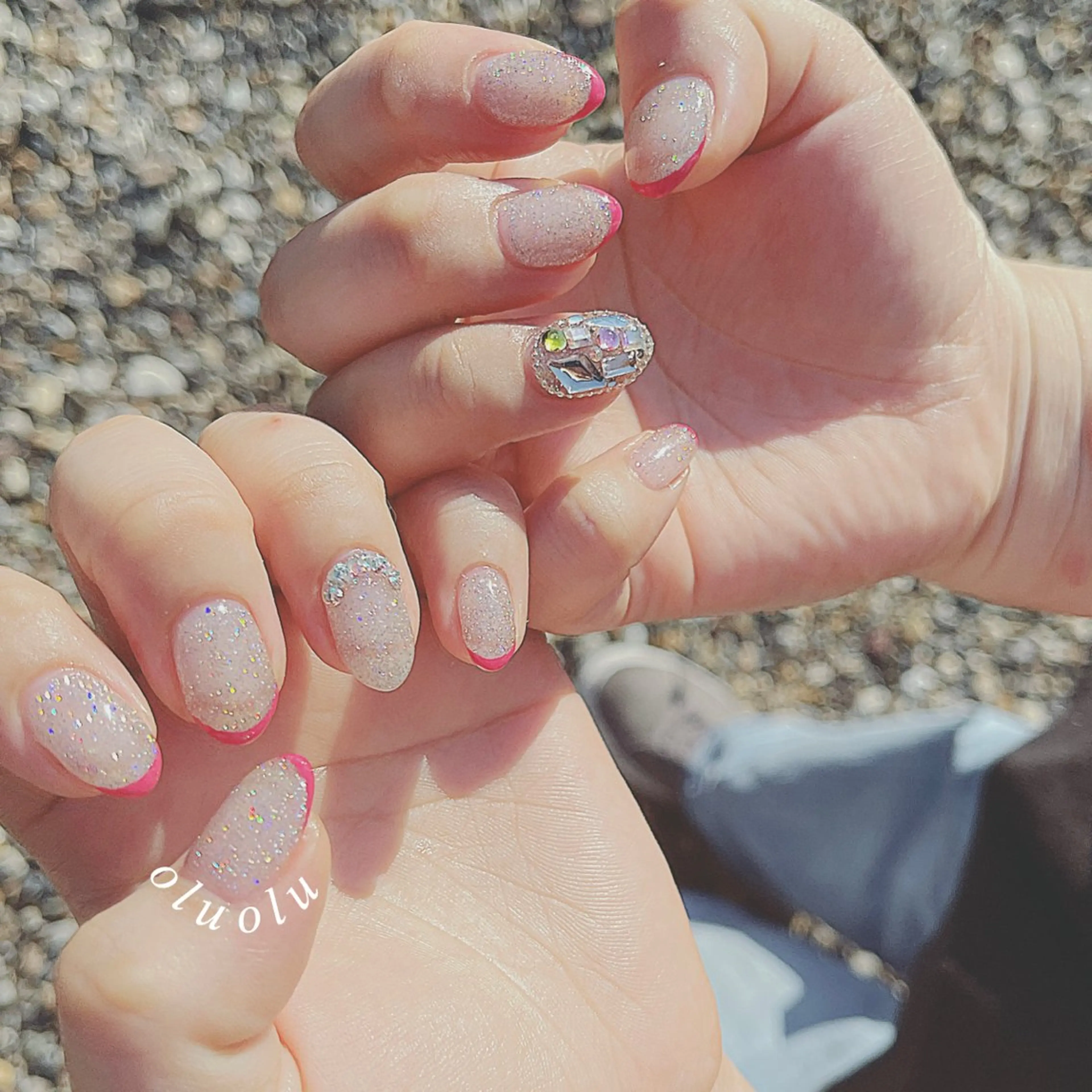 ネイル アートネイル オーロラネイル フラッシュネイル フットネイル キラキラネイル ハンドネイル 大村 紬華のネイルデザイン