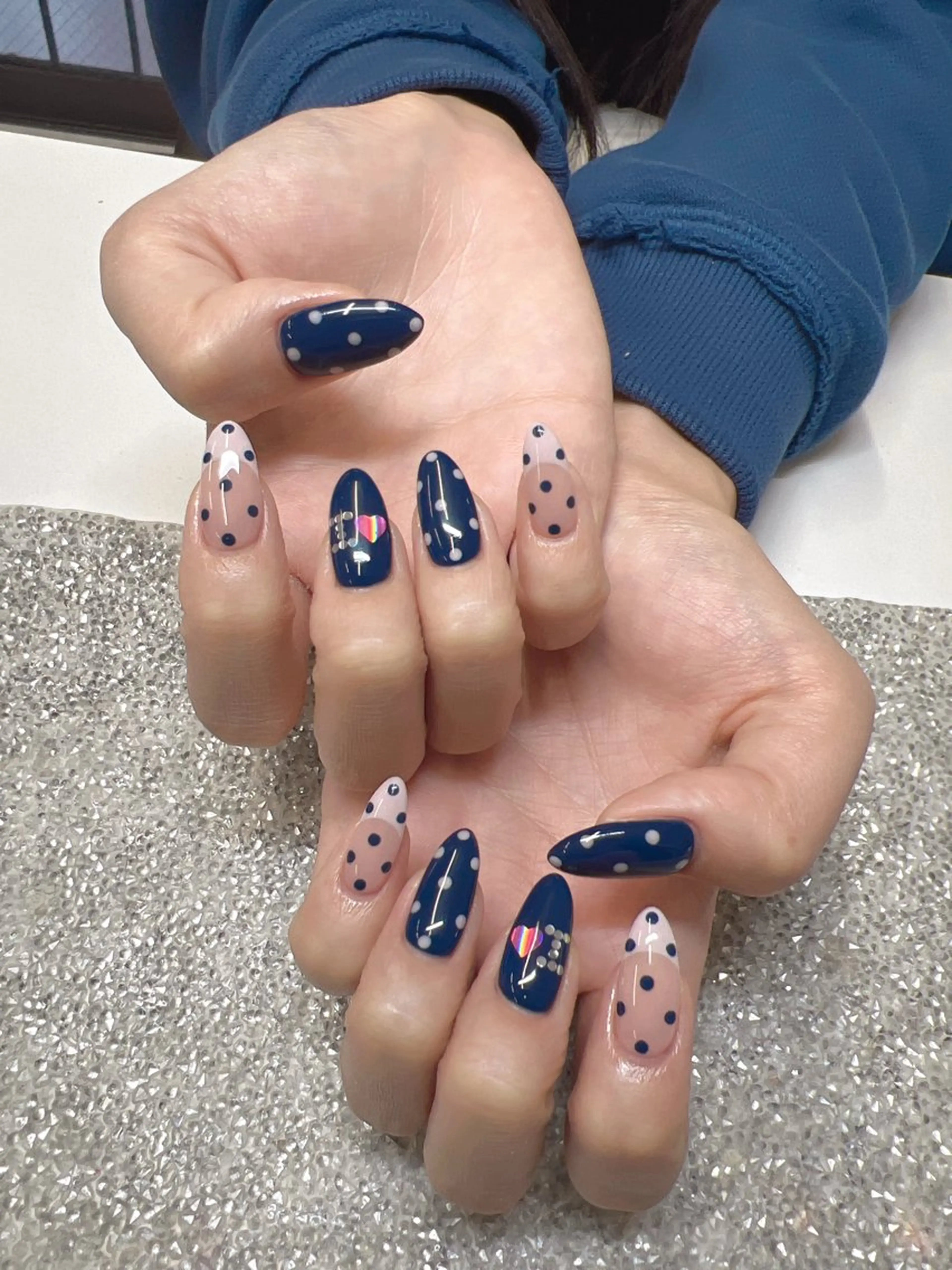 ネイル Guarendo錦糸町店所属・ガレンドウ 白澤 愛子のネイルデザイン