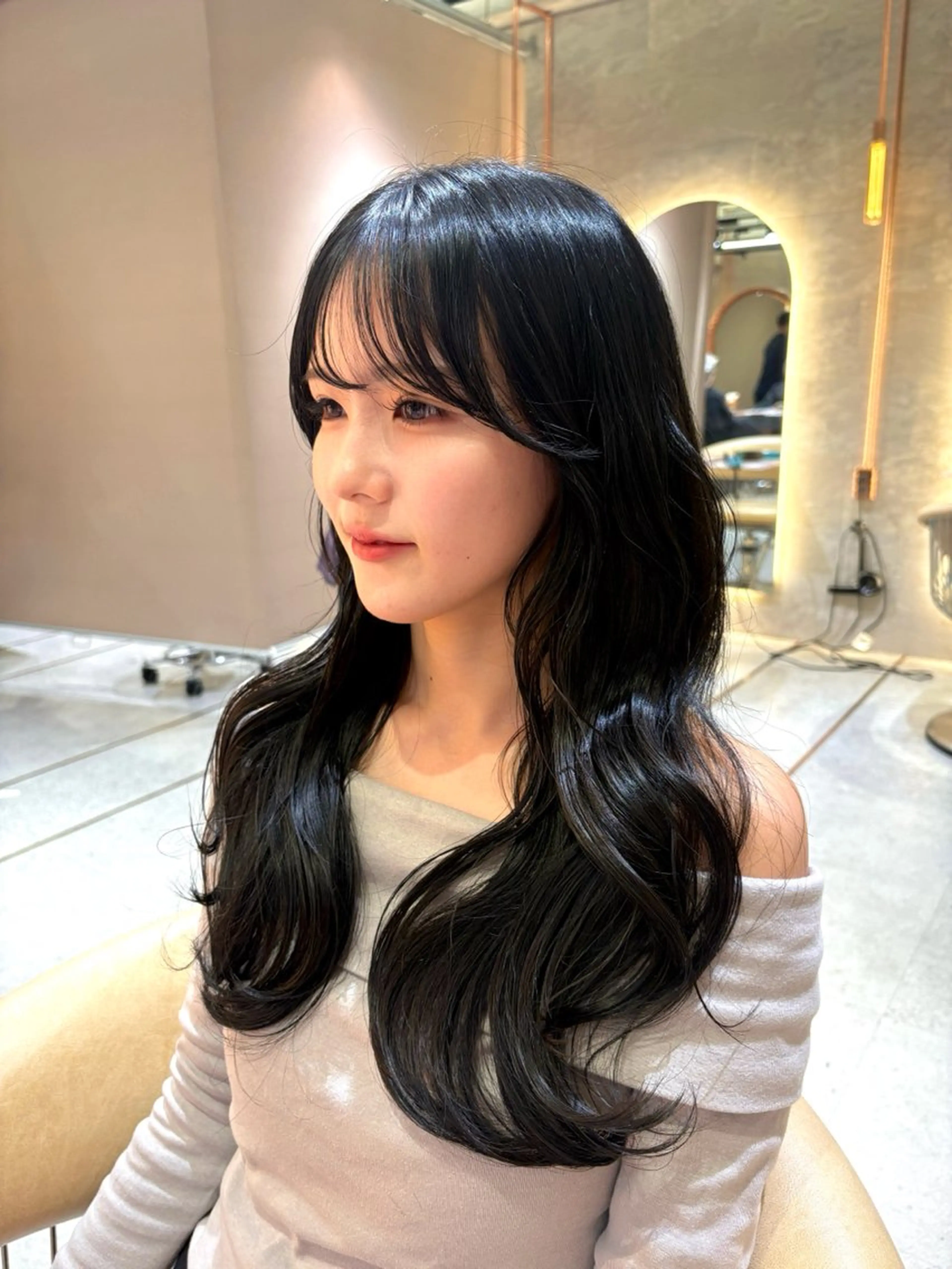 ロング ヘアカラー トリートメント 顔周りレイヤーカット /髪質改善/ゆう🤍のヘアスタイル