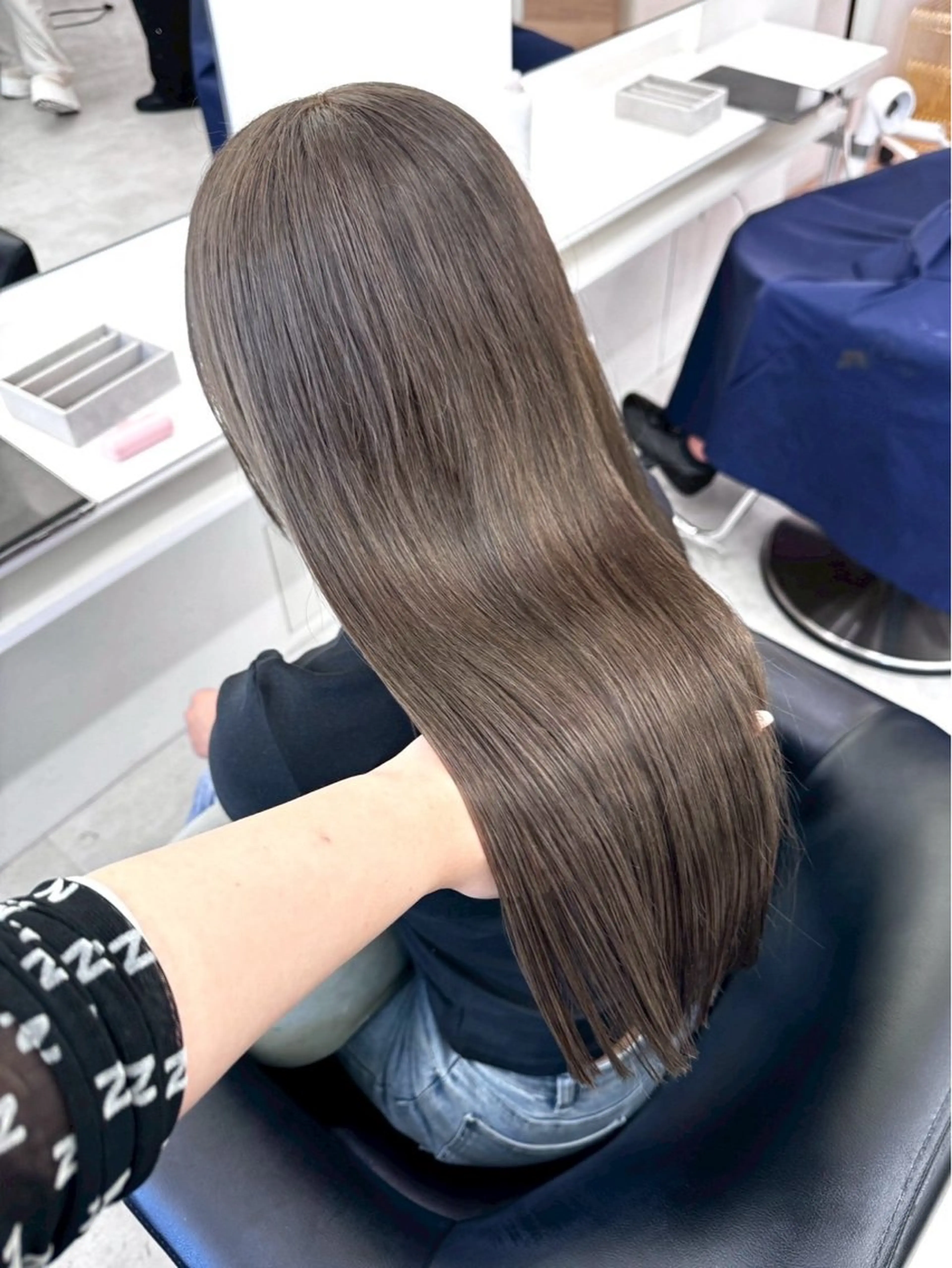 ロング ヘアカラー Parve  Mix 🫧梶川虹のヘアスタイル