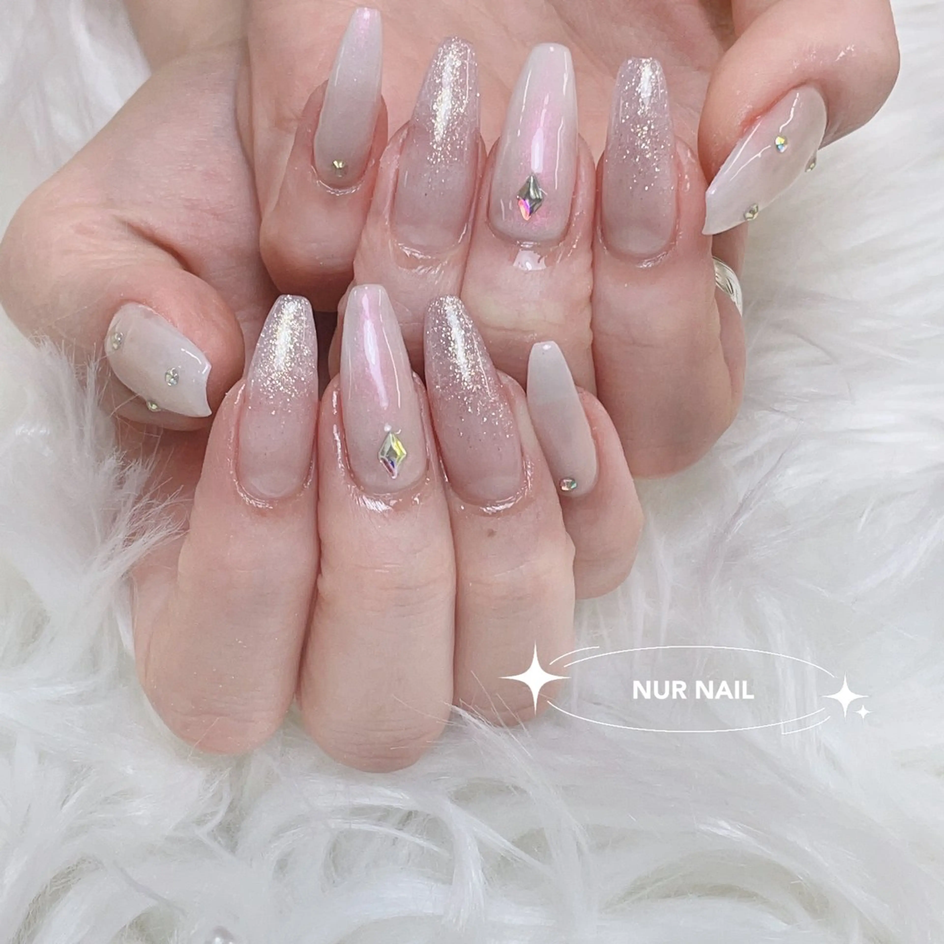 ネイル 🫧NUR NAIL✨のネイルデザイン
