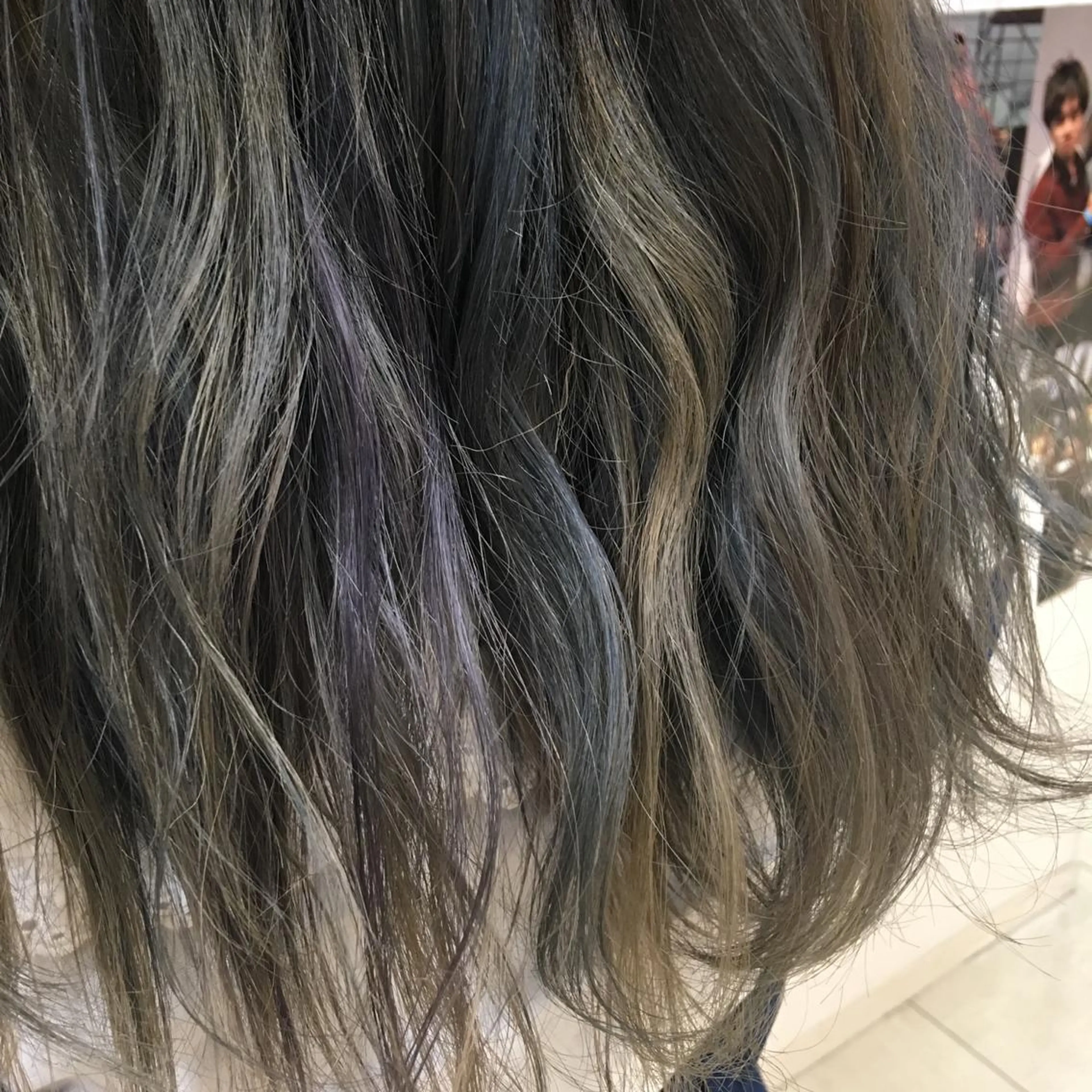 ロング カラー ヘアアレンジ ヘアカラー トリートメント 【Sweep】おじま のぞみのヘアスタイル