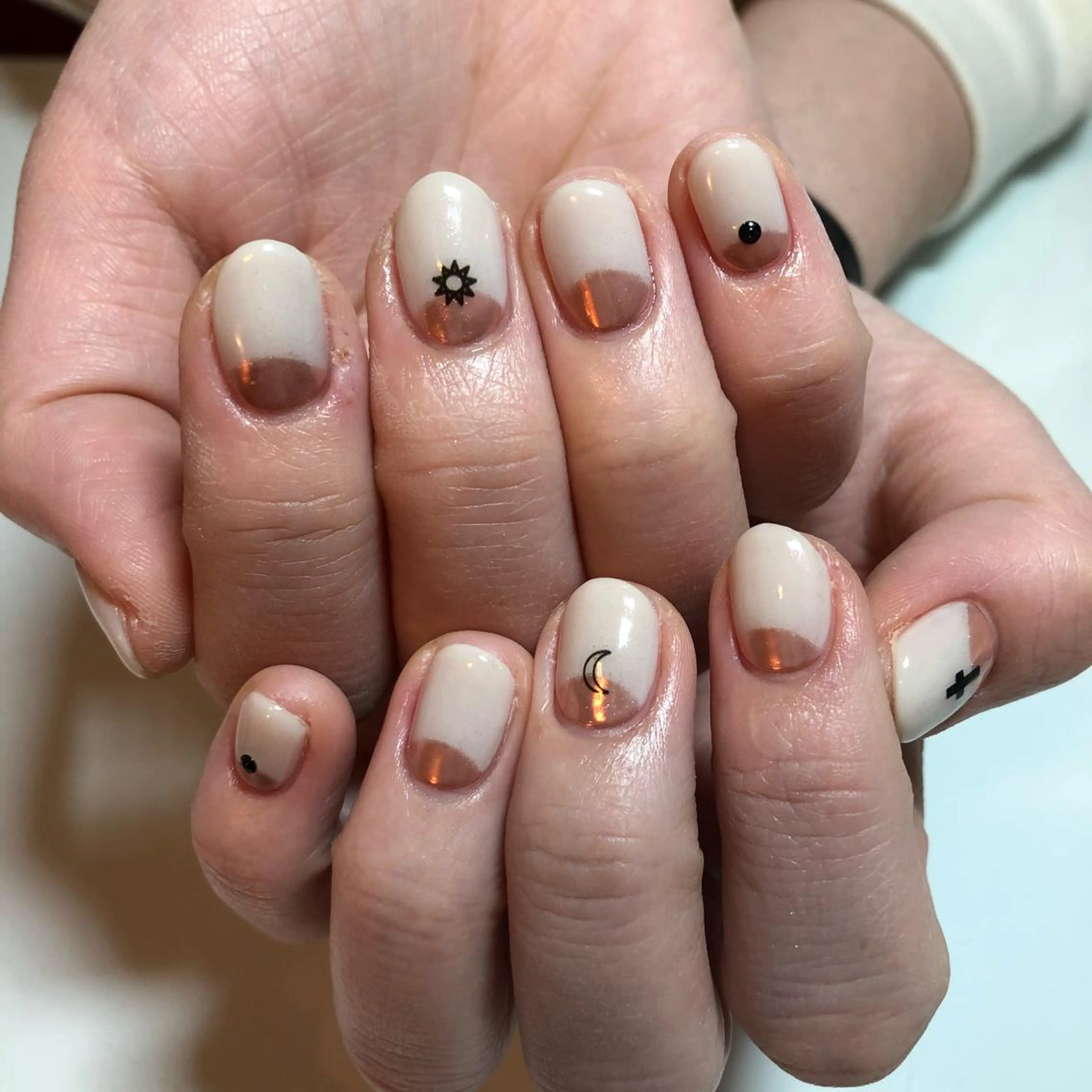 ネイル ミラーネイル g-up nail所属・米田 律子のネイルデザイン