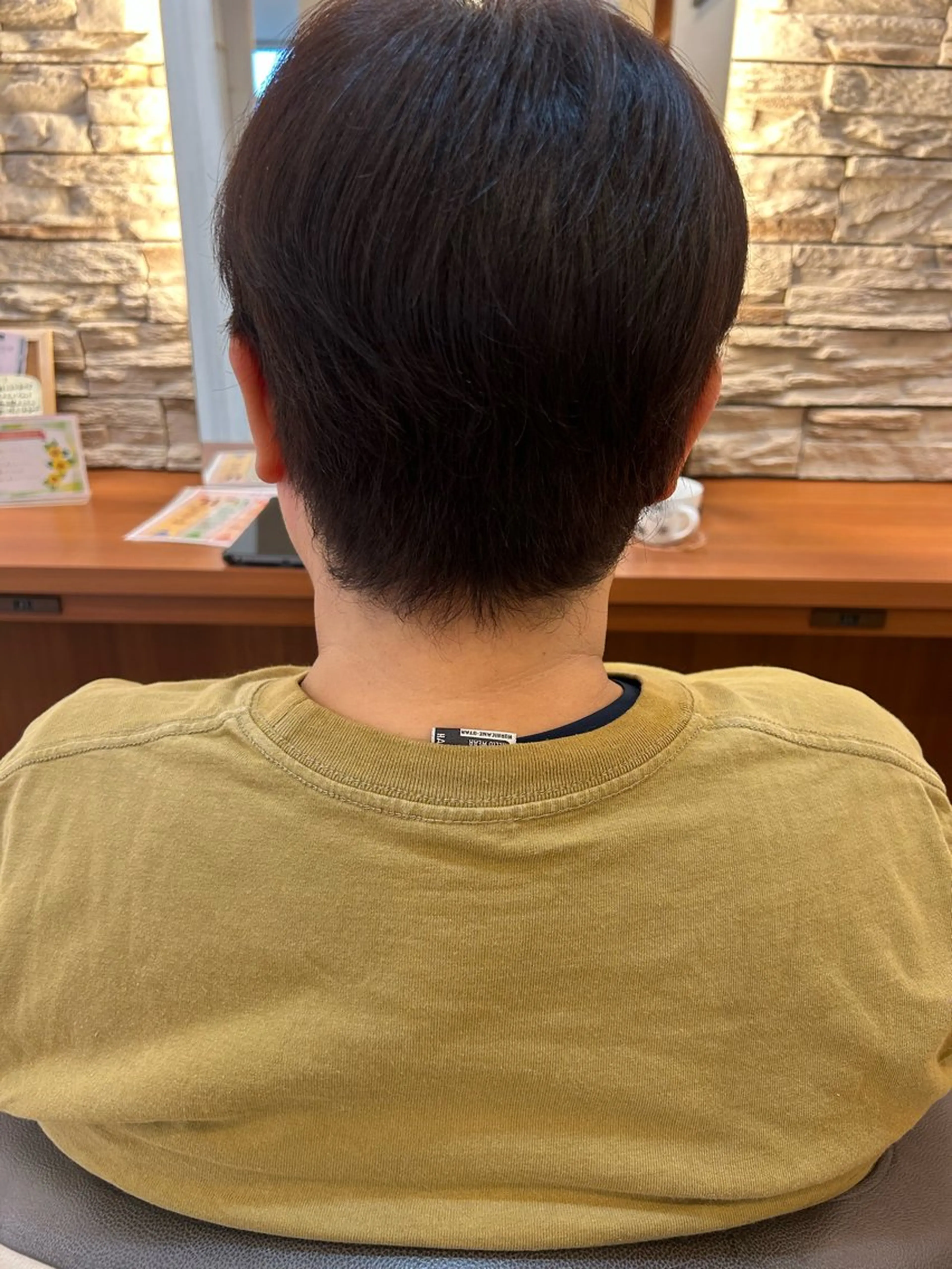 カラー 平澤 梨杏のヘアスタイル